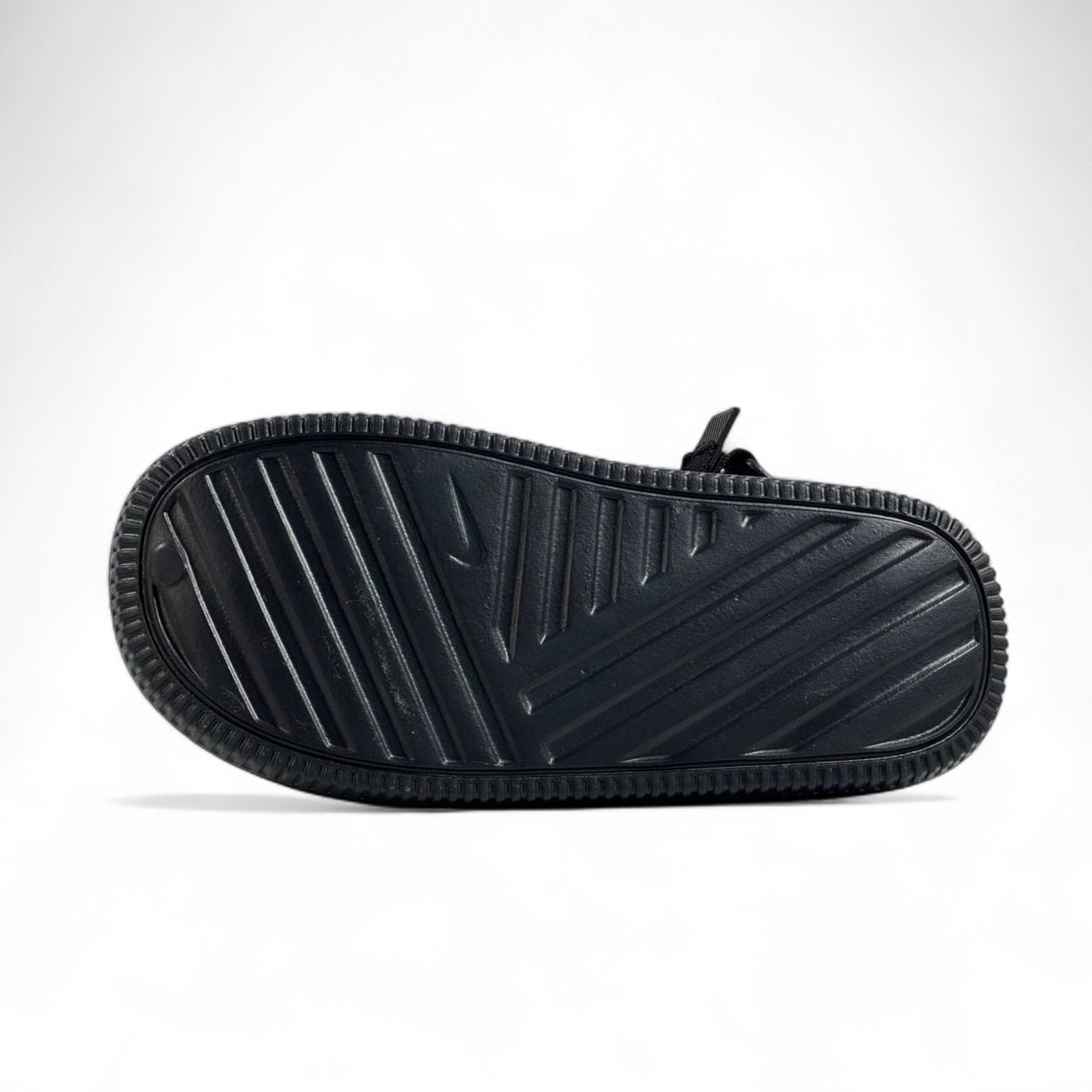 Nike Black Clog Slippers – Minimalist Comfort & Streetwear Edge