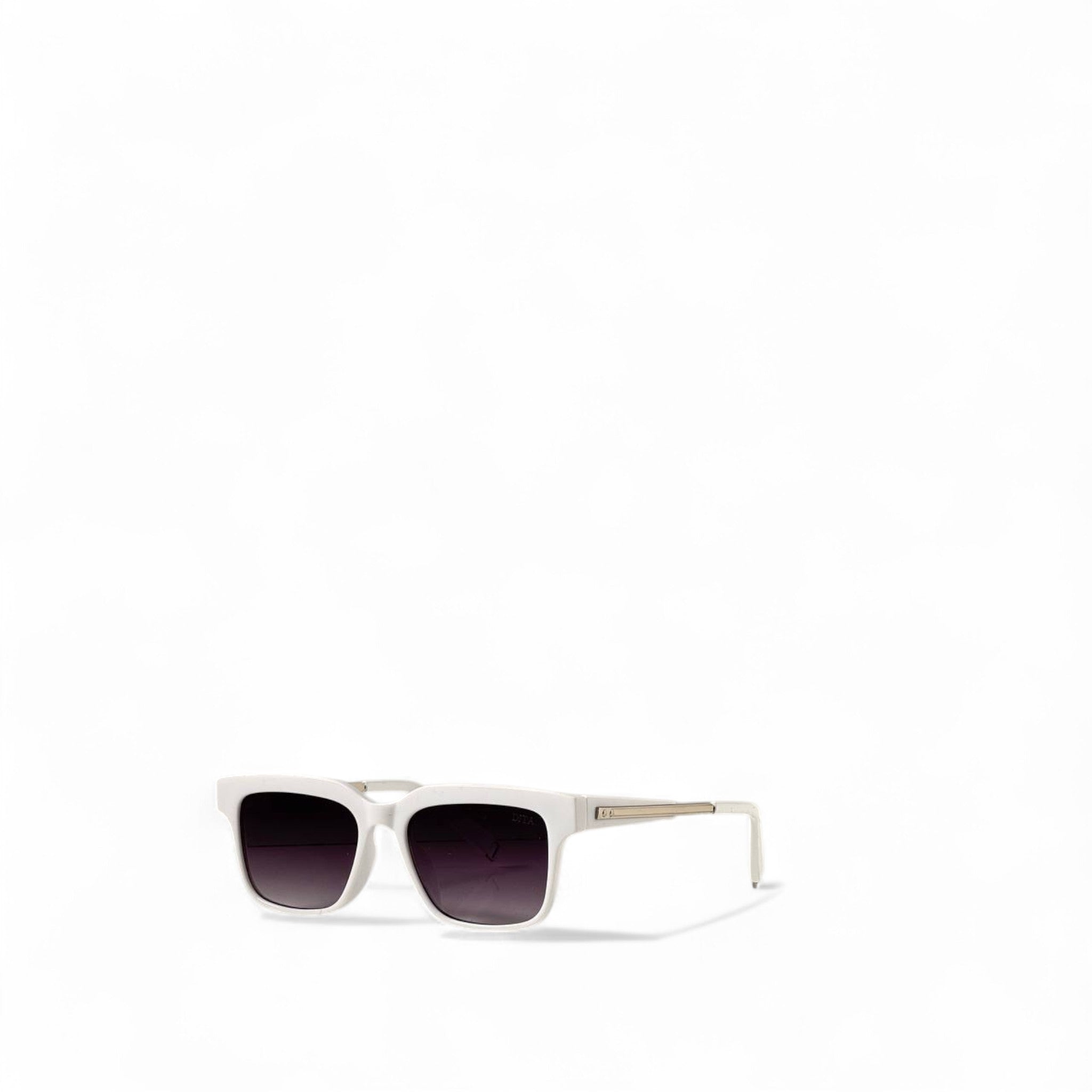 ๐ค DITA White Square Sunglasses โ Bold Luxury with a Modern Edge ๐ถ๏ธ