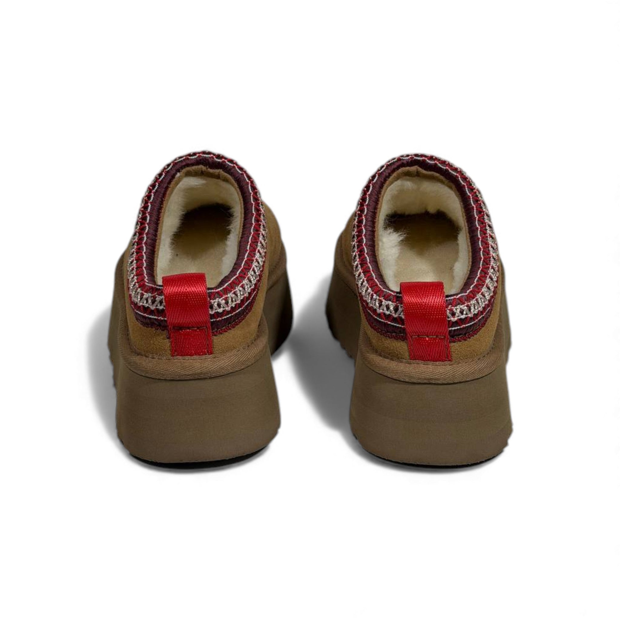 UGG Platform Cozy Slippers – Chestnut Everyday Luxury 🤎✨