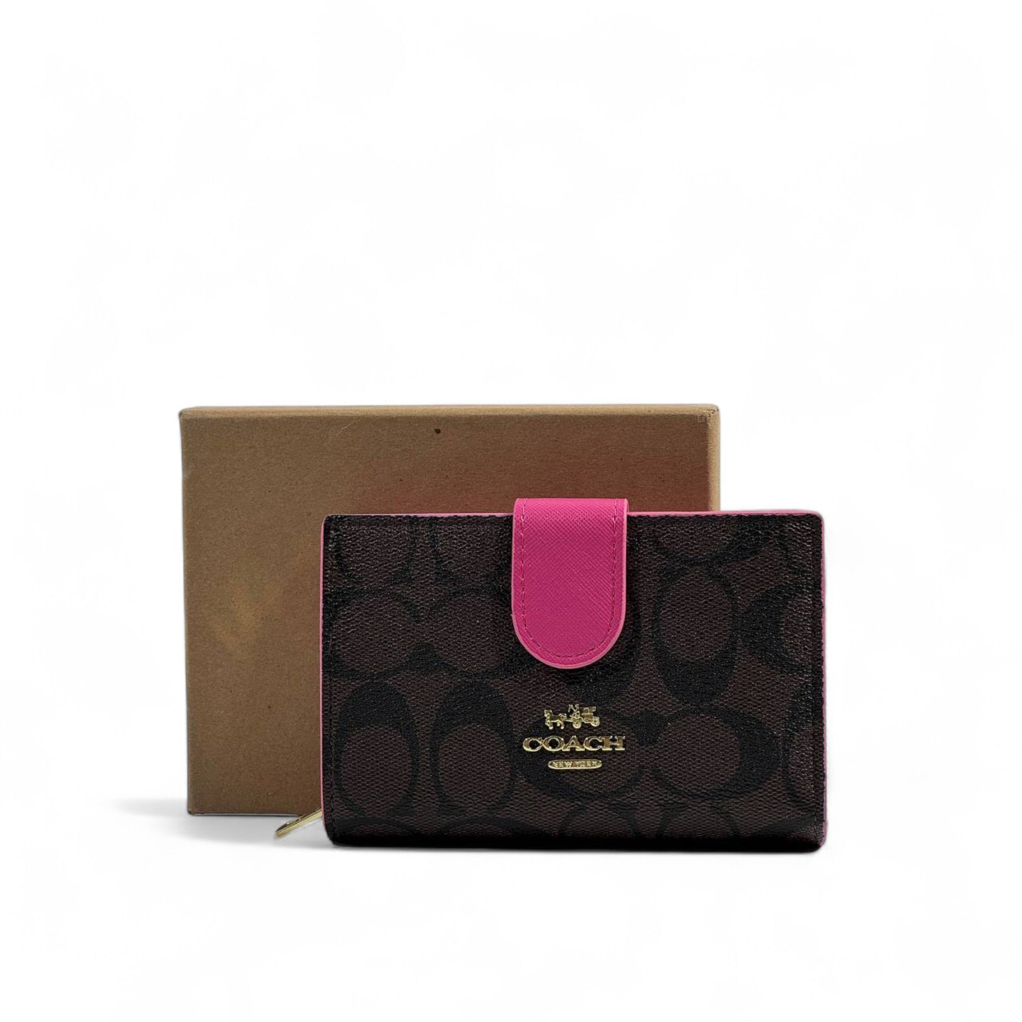 💖 Coach Signature Brown & Pink Leather Wallet – Bold, Chic & Playful ✨