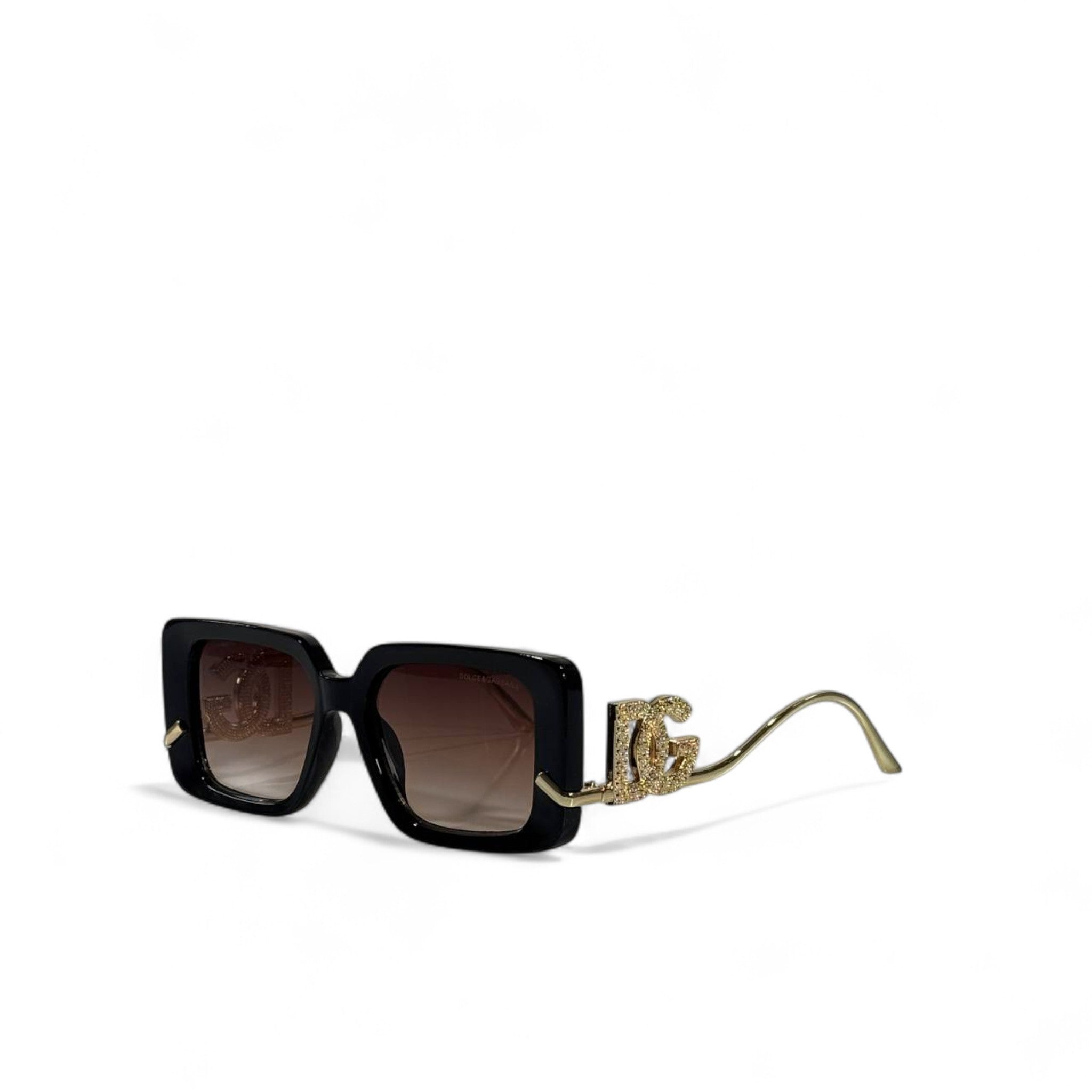 ✨ Dolce & Gabbana Luxury Sunglasses – Black Square Frame with Gold DG Detail 🕶️👑