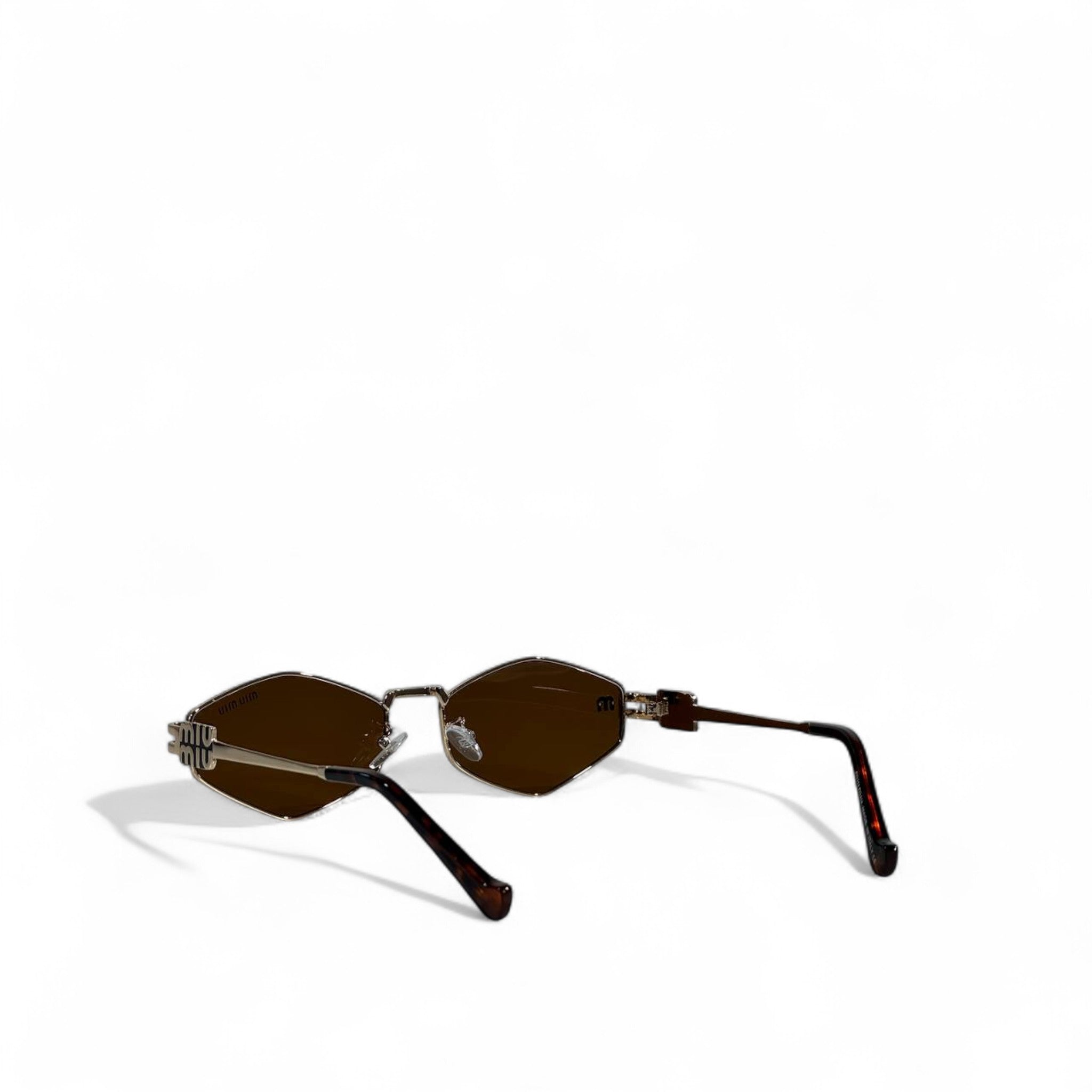 ✨ Miu Miu Sunglasses – Geometric Hexagonal Frame with Gold Detailing 🕶️👑