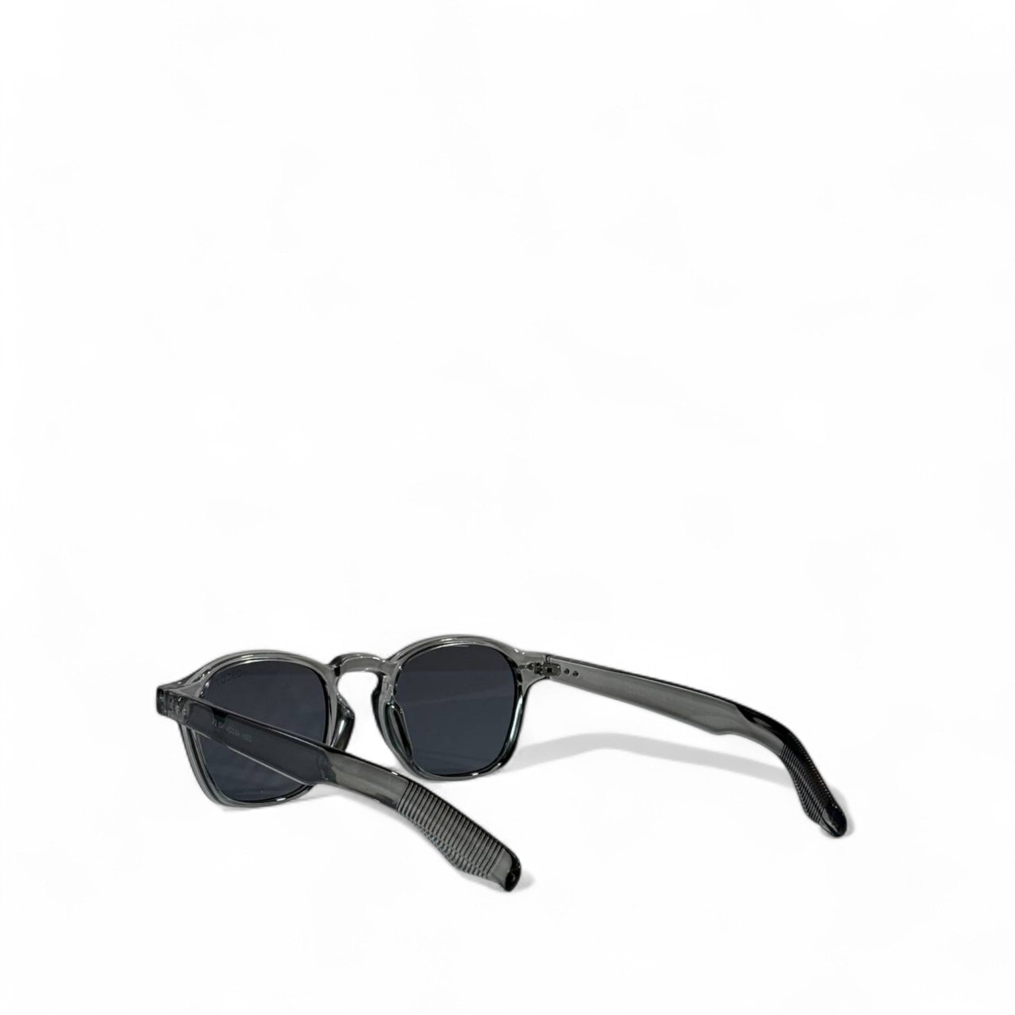 🕶️ Moscot Sunglasses – Transparent Grey Frame with Dark Lenses ✨👑