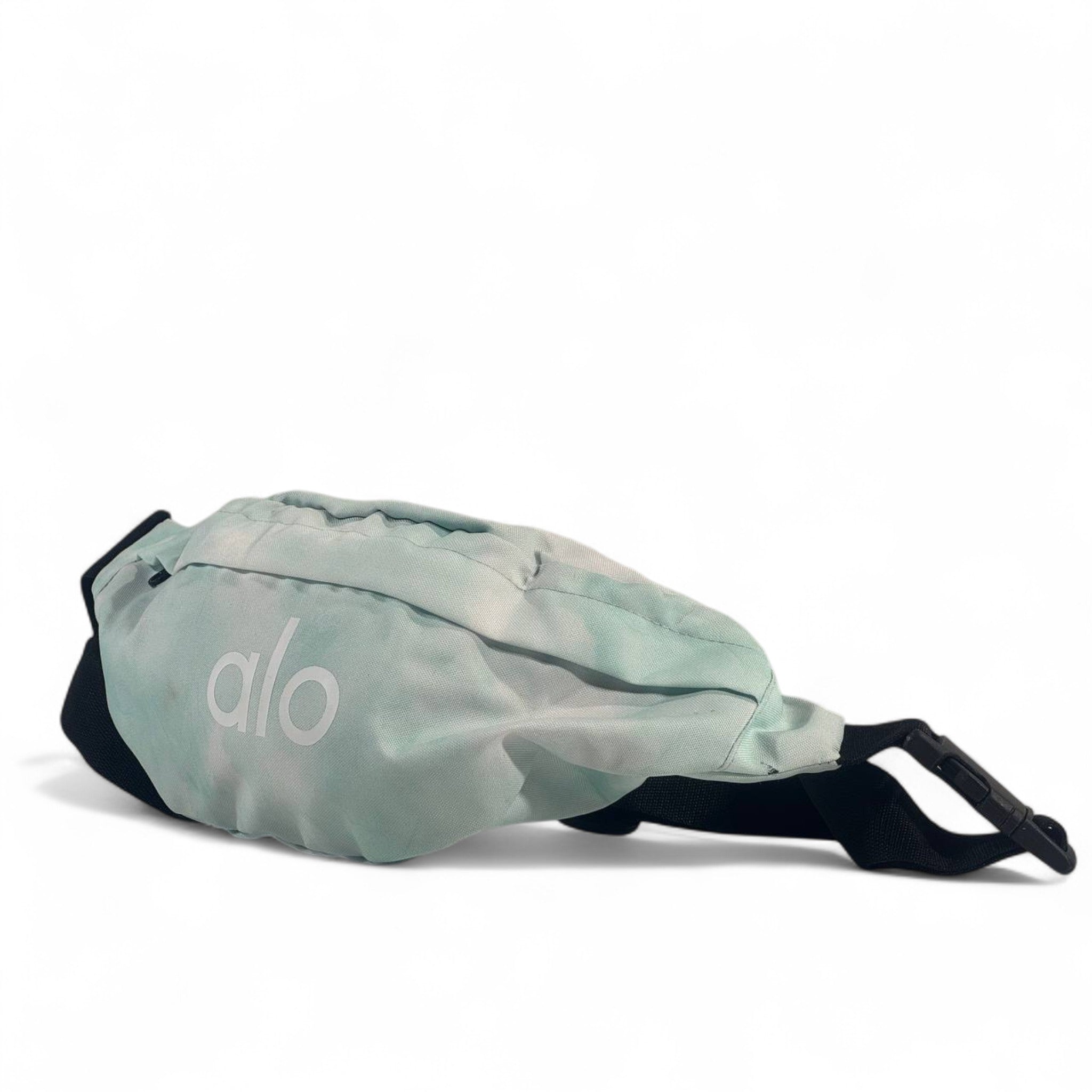 Alo Tie-Dye Green Waist Bag – Sporty Streetwear Essential 🌿✨