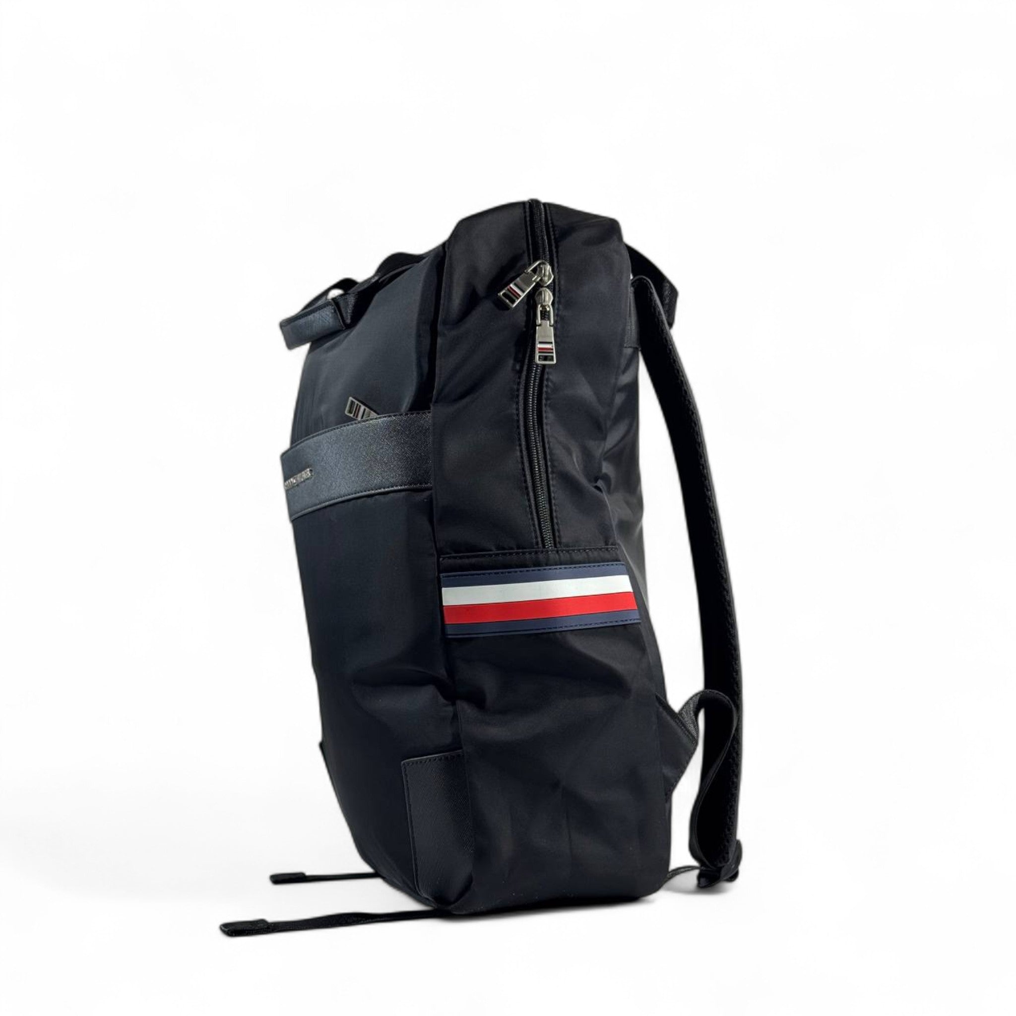 Tommy Hilfiger Black Backpack – Sleek Everyday & Travel Essential 🎒✨