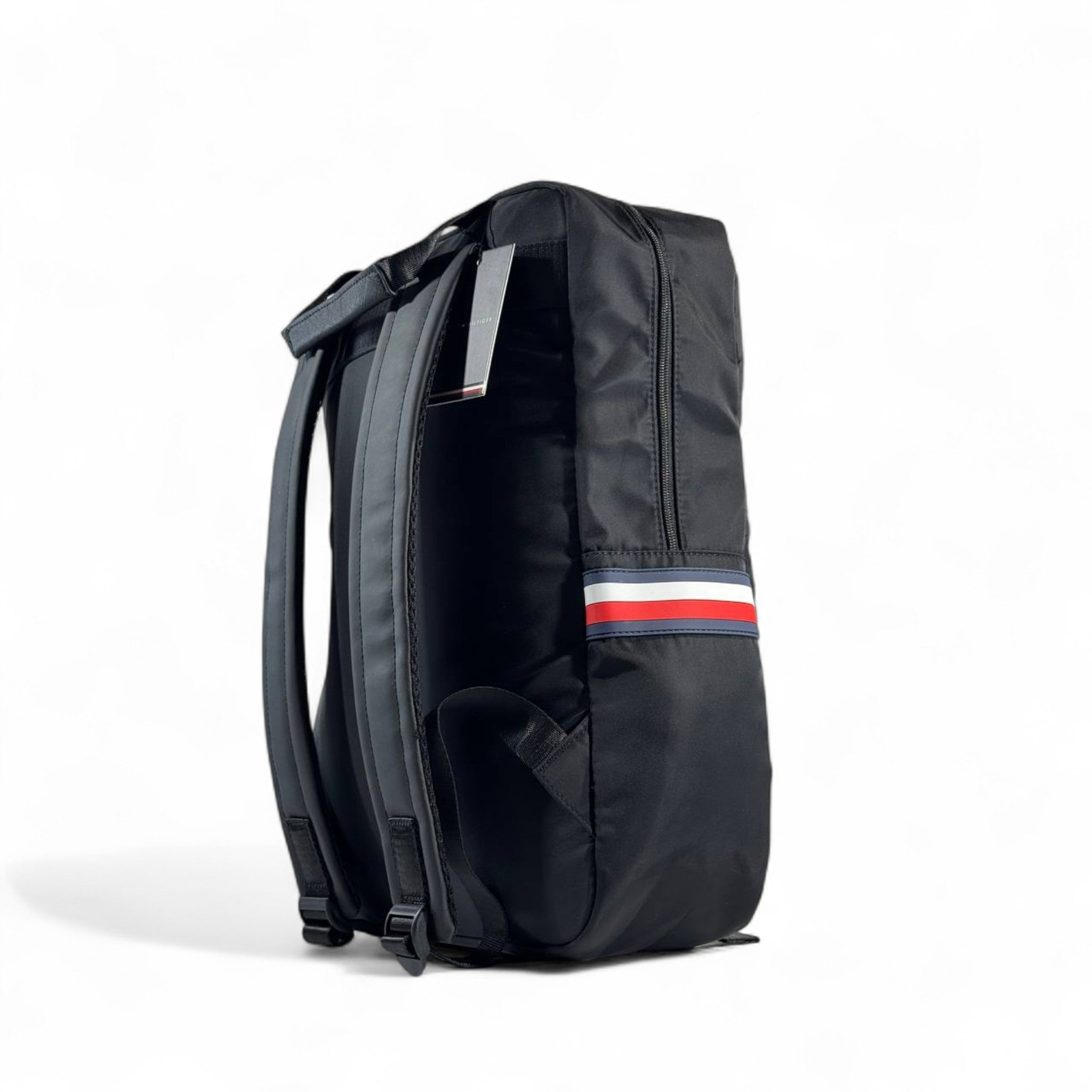 Tommy Hilfiger Black Backpack – Sleek Everyday & Travel Essential 🎒✨