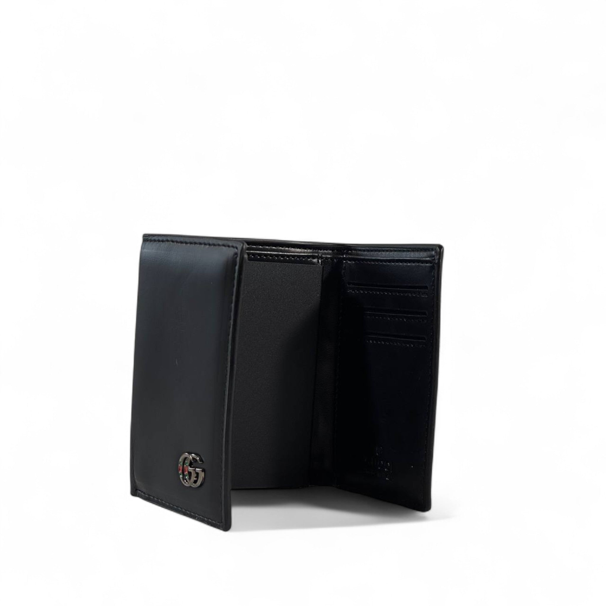 🖤 Gucci Black Leather Wallet – Subtle GG Accent