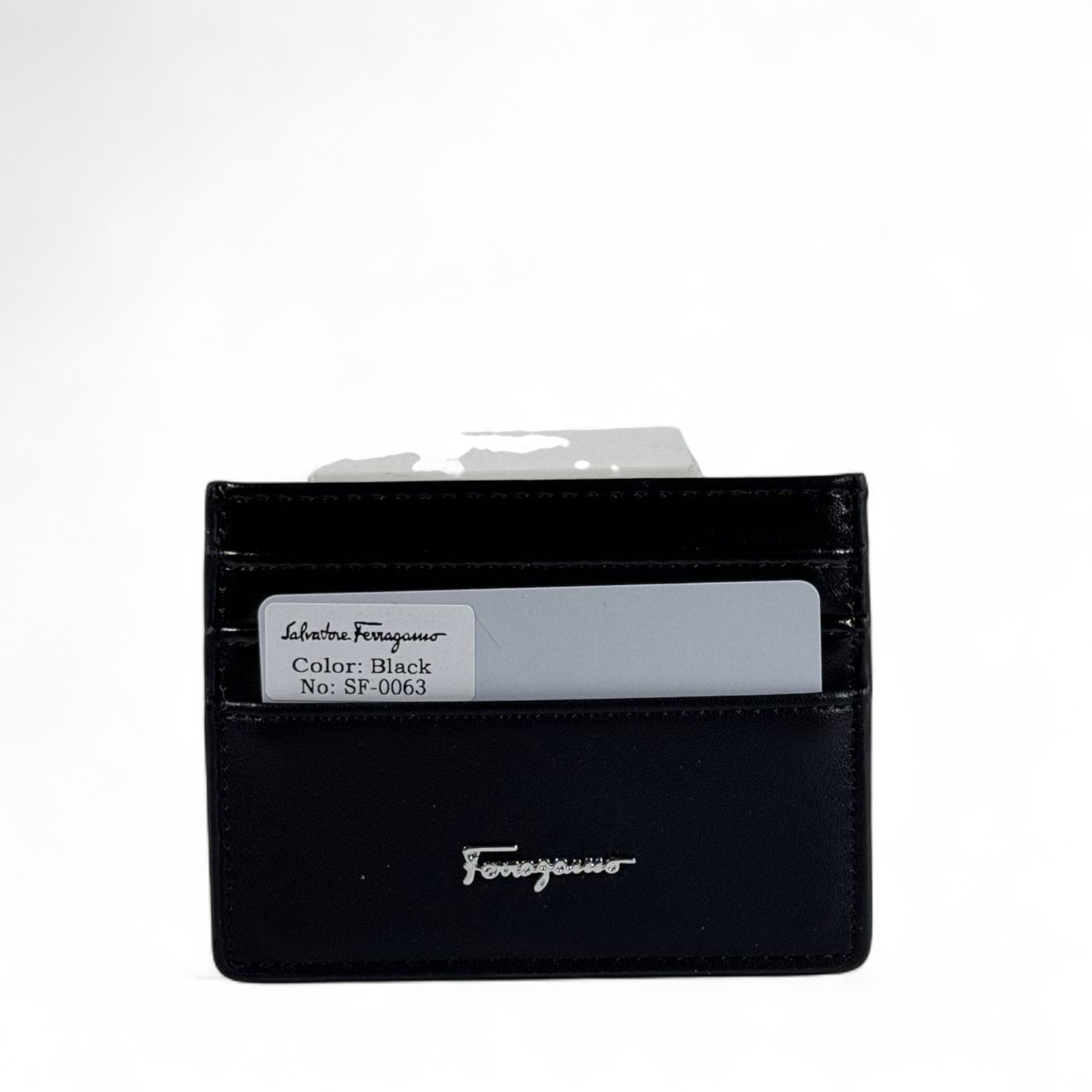 🖤 Salvatore Ferragamo Black Leather Card Holder – Italian Craftsmanship, Timeless Prestige