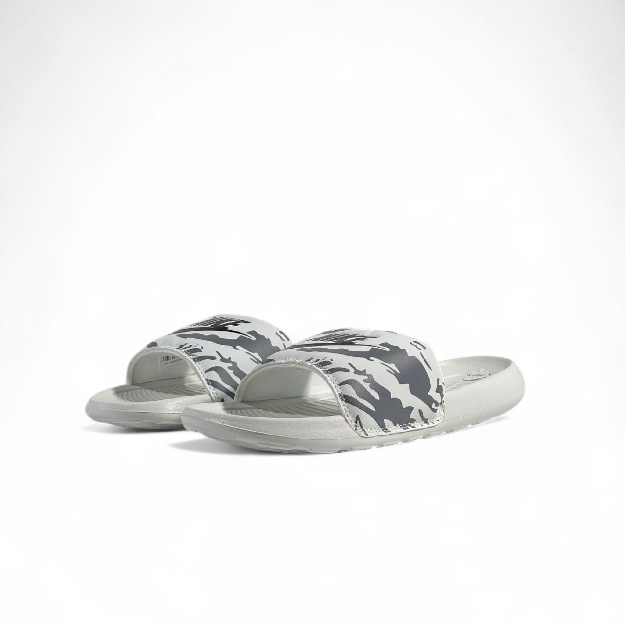 👟 Nike White & Grey Camo Slides – Street Comfort Essential