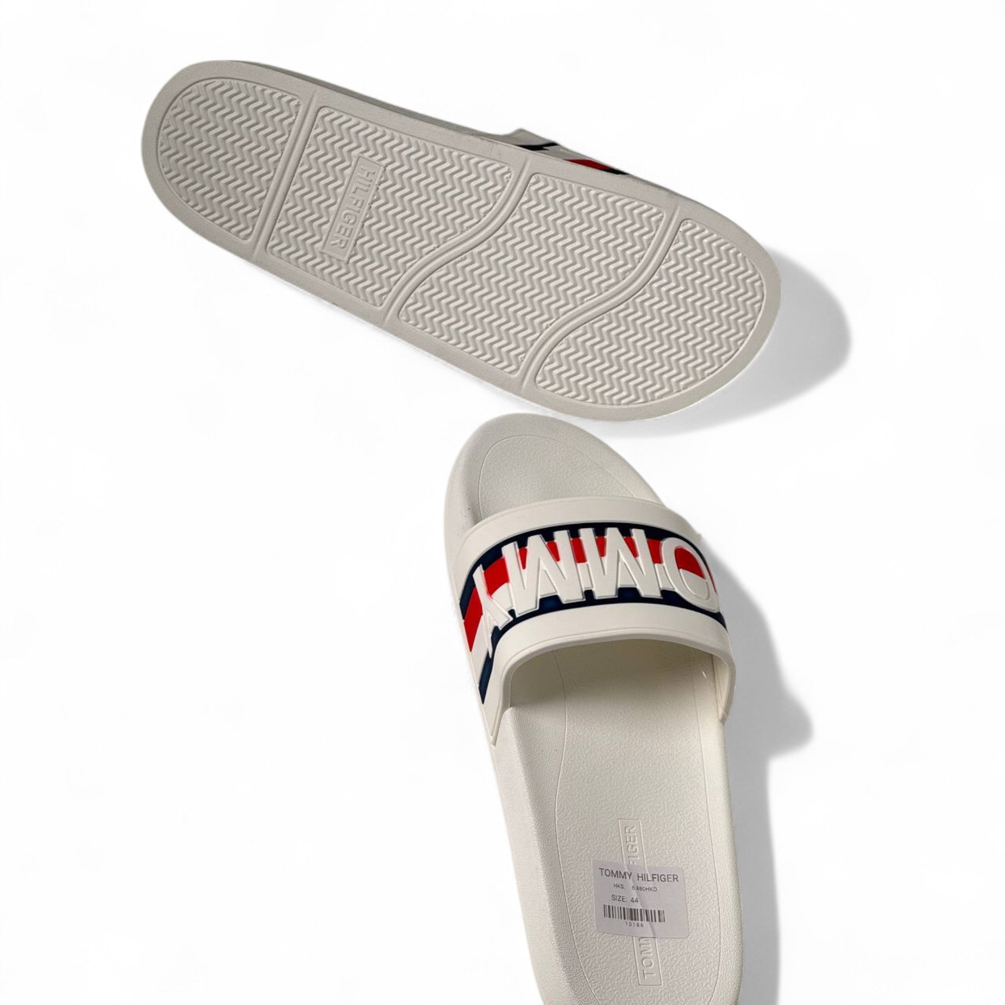 🟥🟦 Tommy Hilfiger White Slides – Bold Logo Design 🇺🇸