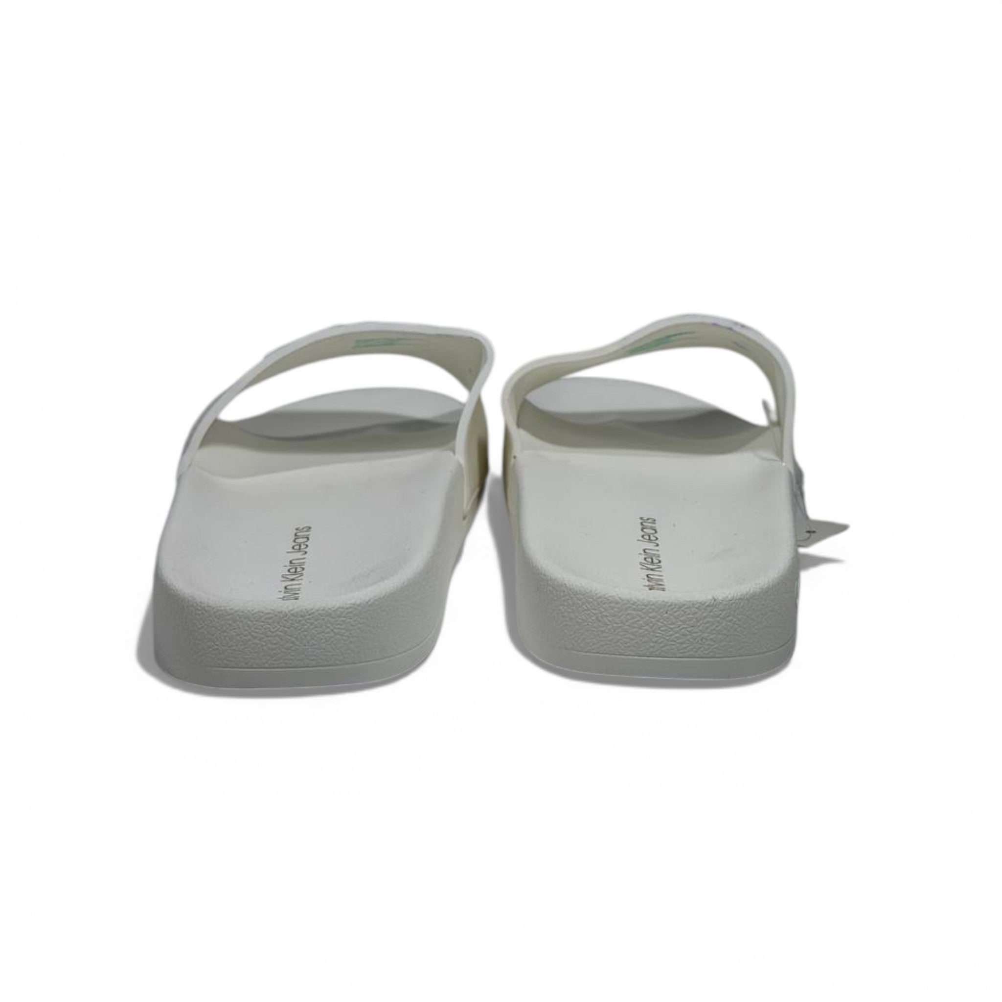 🤍✨ Calvin Klein Jeans Logo Slide Slippers – White Minimal Style ✨🤍