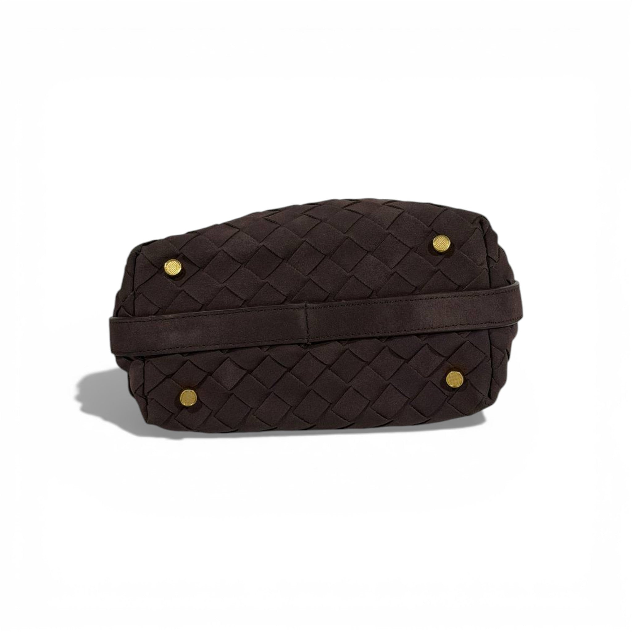 Bottega Veneta Intrecciato Shoulder Bag – Dark Brown 🤎✨