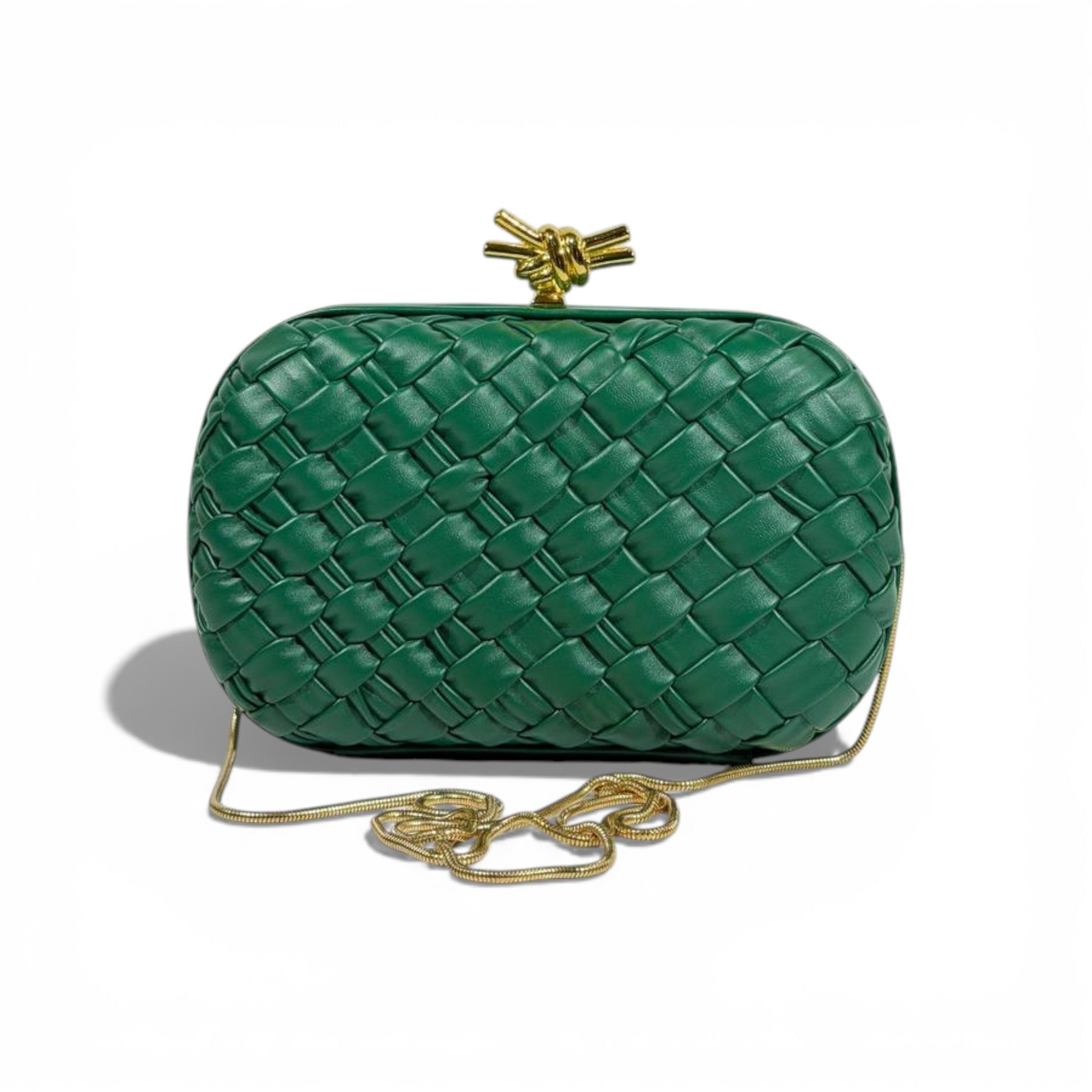 Bottega Veneta Intrecciato Knot Clutch – Emerald Green 💚✨