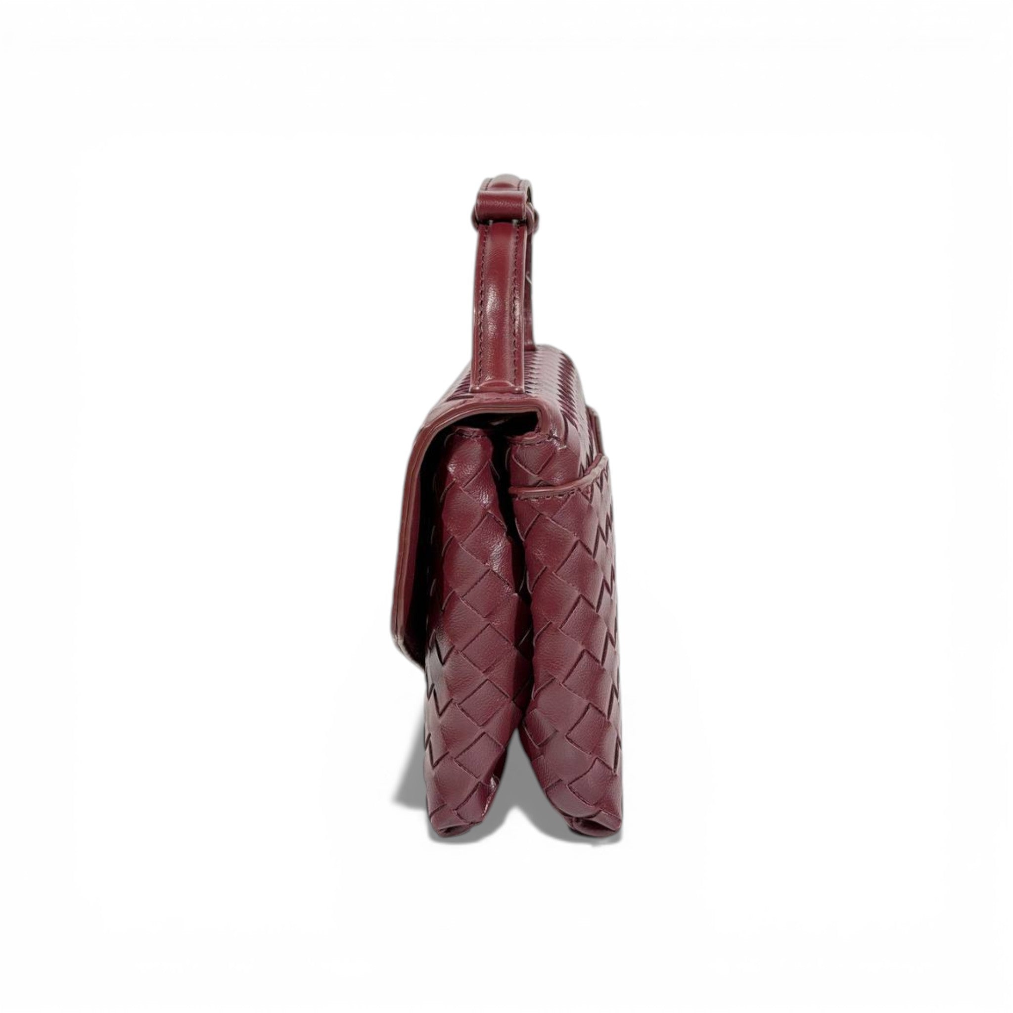 đ Bottega Veneta Intrecciato Leather Top-Handle Bag â Burgundy â¤ď¸âđĽ