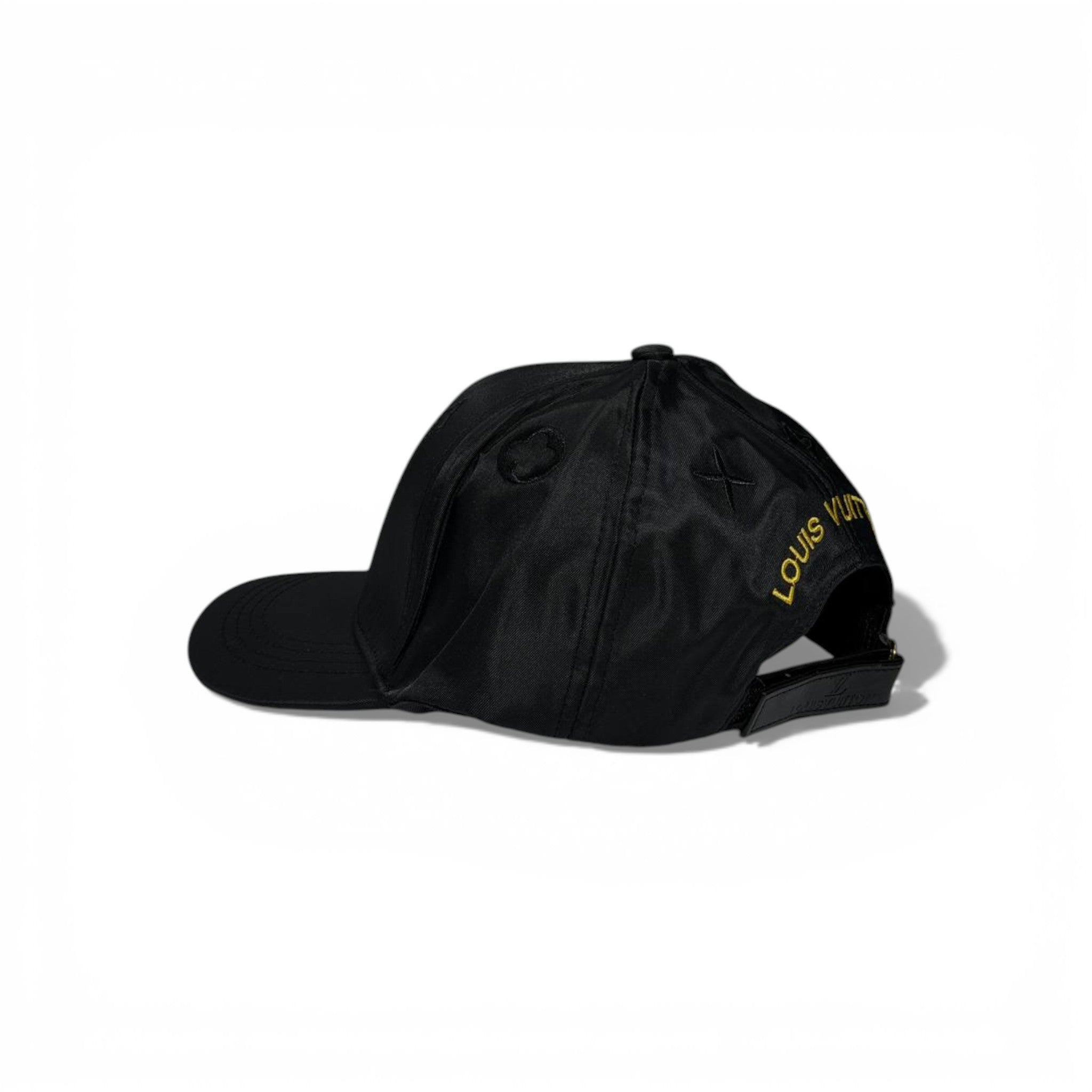 đ¤ Louis Vuitton Black Signature Baseball Cap â¨