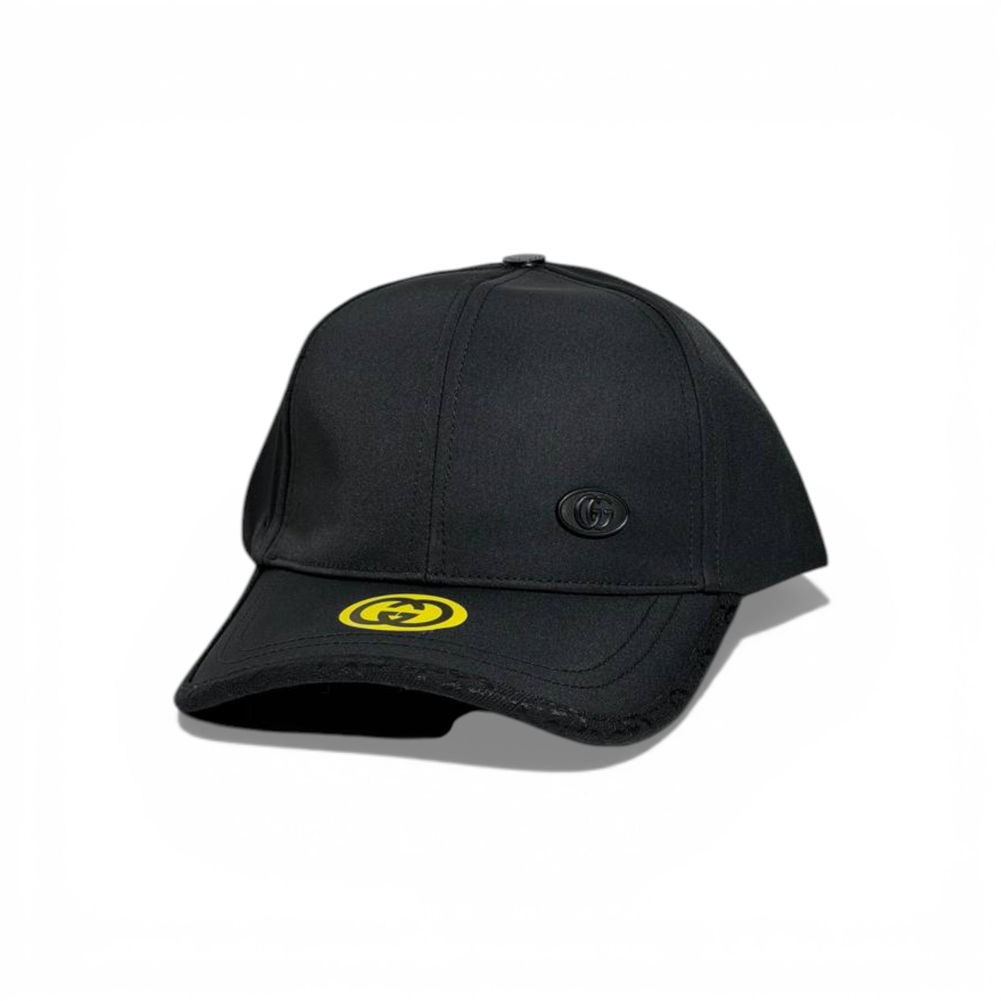 🖤 Gucci Black Cap with Iconic GG Detail 🧢✨