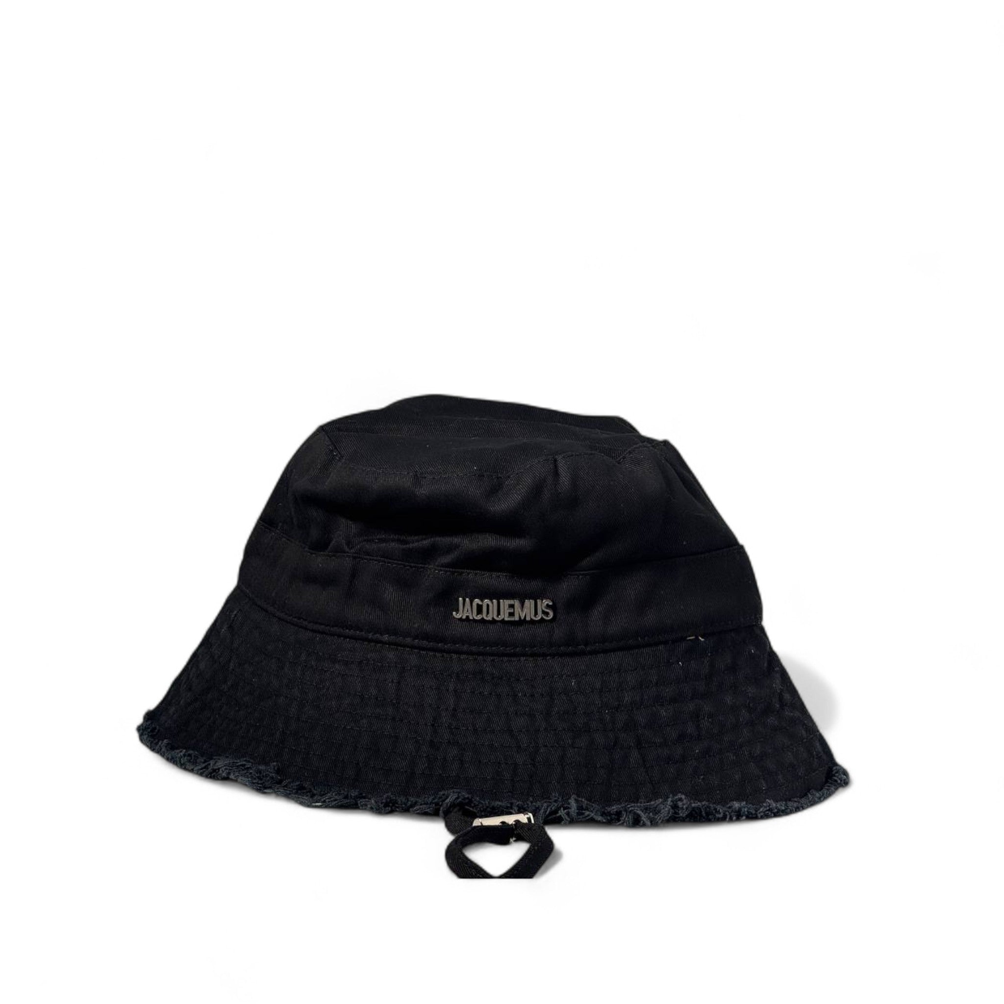 🖤 Jacquemus Black Quilted Bucket Hat – Modern French Cool 🧢🇫🇷