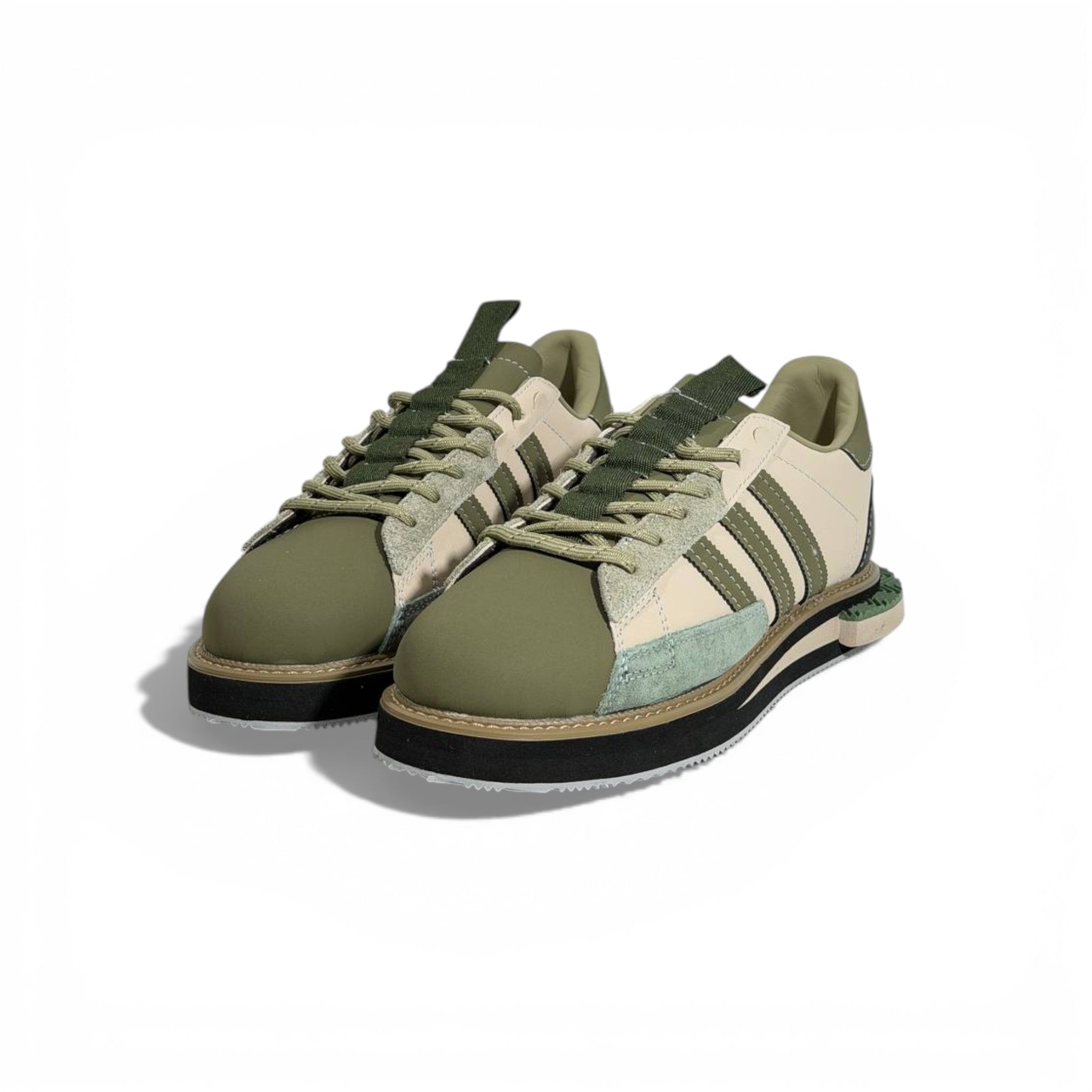 👟🌿 Adidas Original Low Sneakers – Olive & Beige Outdoor Street Style 💚✨