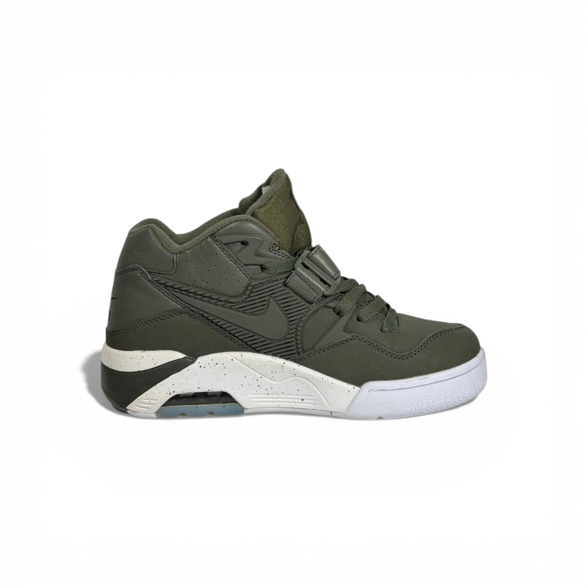 🟢👟 Nike Air Force Mid Sneakers – Olive Green & White Street Power 💥✨