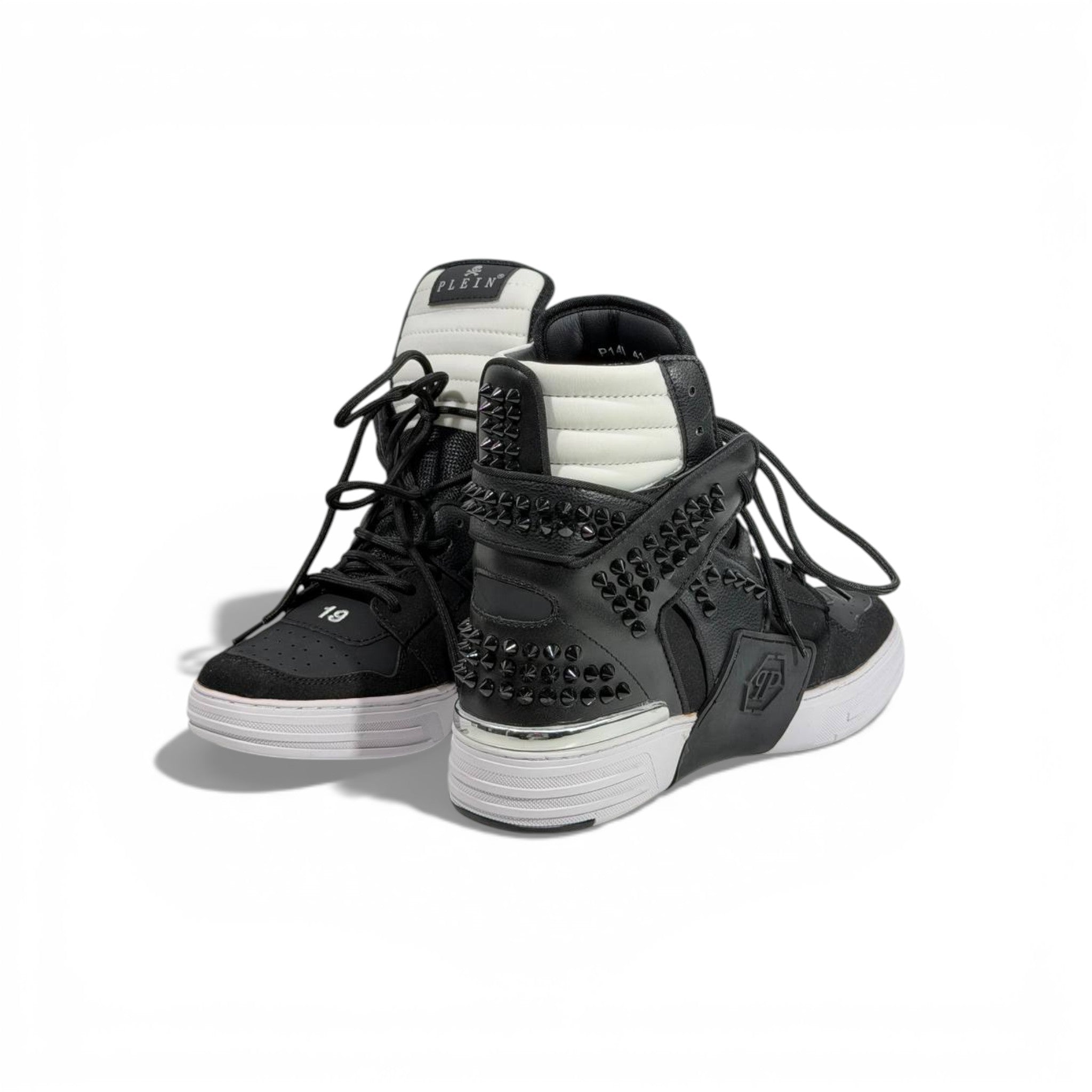 👟 Philipp Plein Black & White Studded High-Top Sneakers – Bold Luxury Statement 🖤🤍🔥