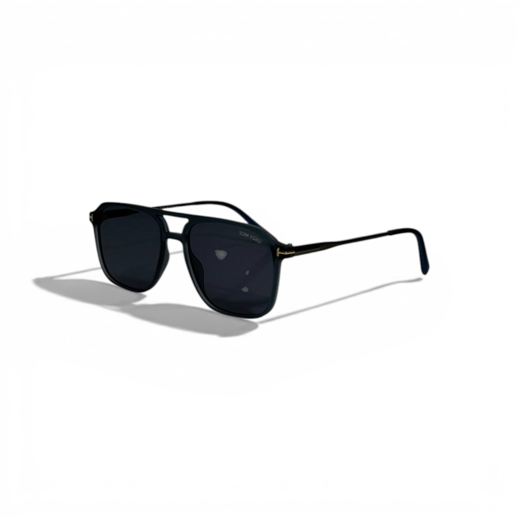 🕶️ Tom Ford Classic Square Sunglasses – Black Elegance 🖤✨