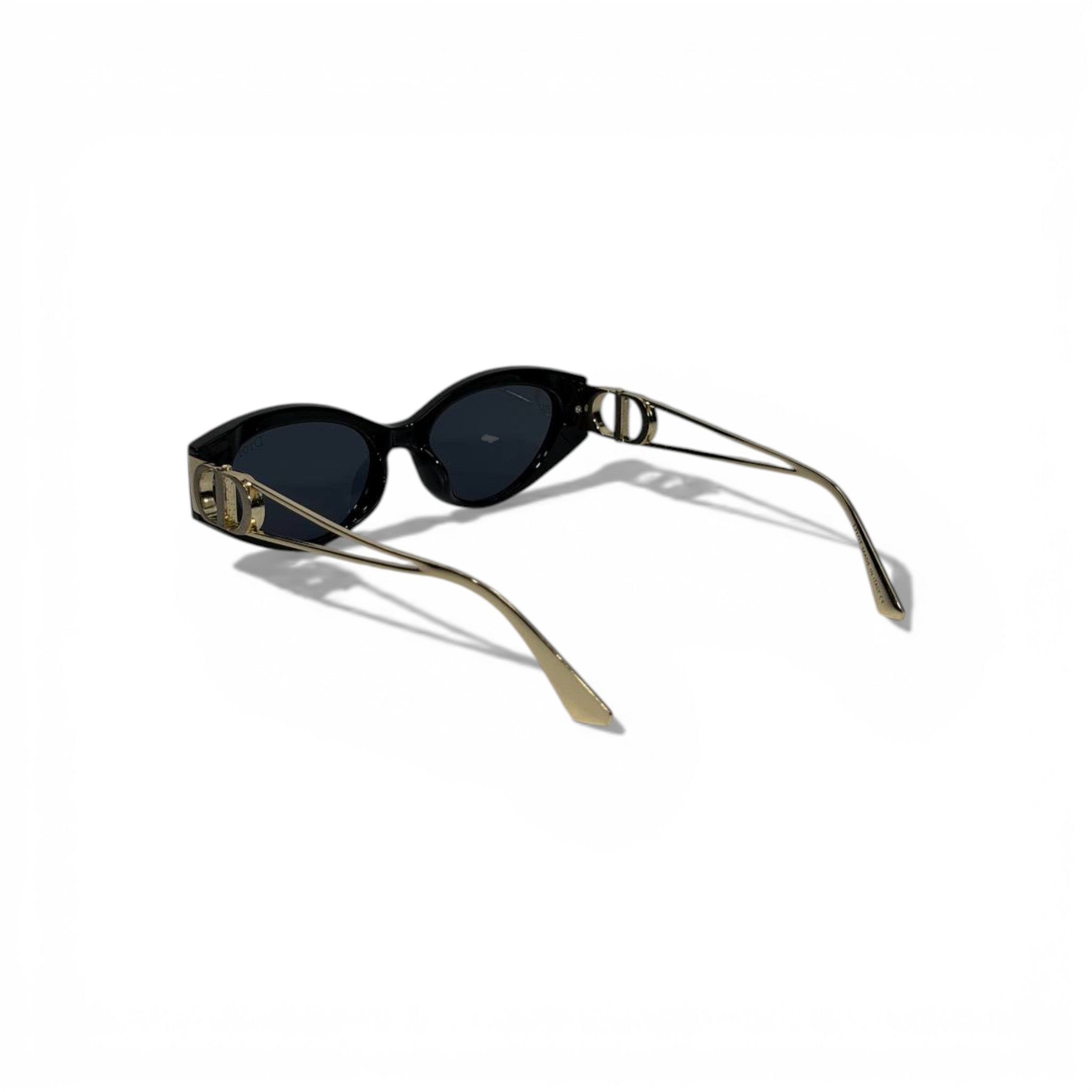 🕶️ Dior CD Oval Sunglasses – Black & Gold ✨🖤