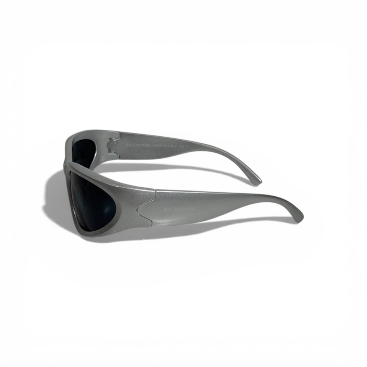 Balenciaga Futuristic Wrap Sunglasses โ Silver Grey Edge ๐ถ๏ธโก