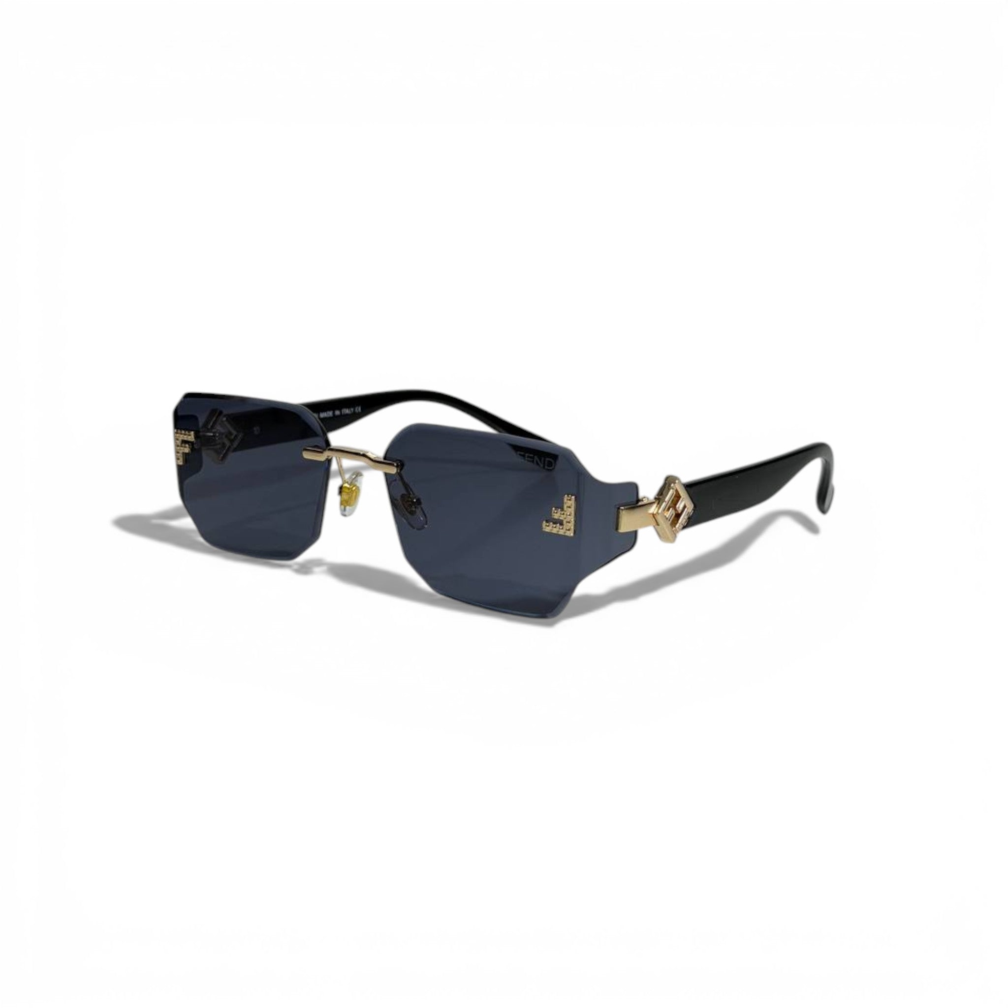 ✨🕶️ Fendi Luxury Geometric Sunglasses – Black & Gold Statement Design 🕶️✨