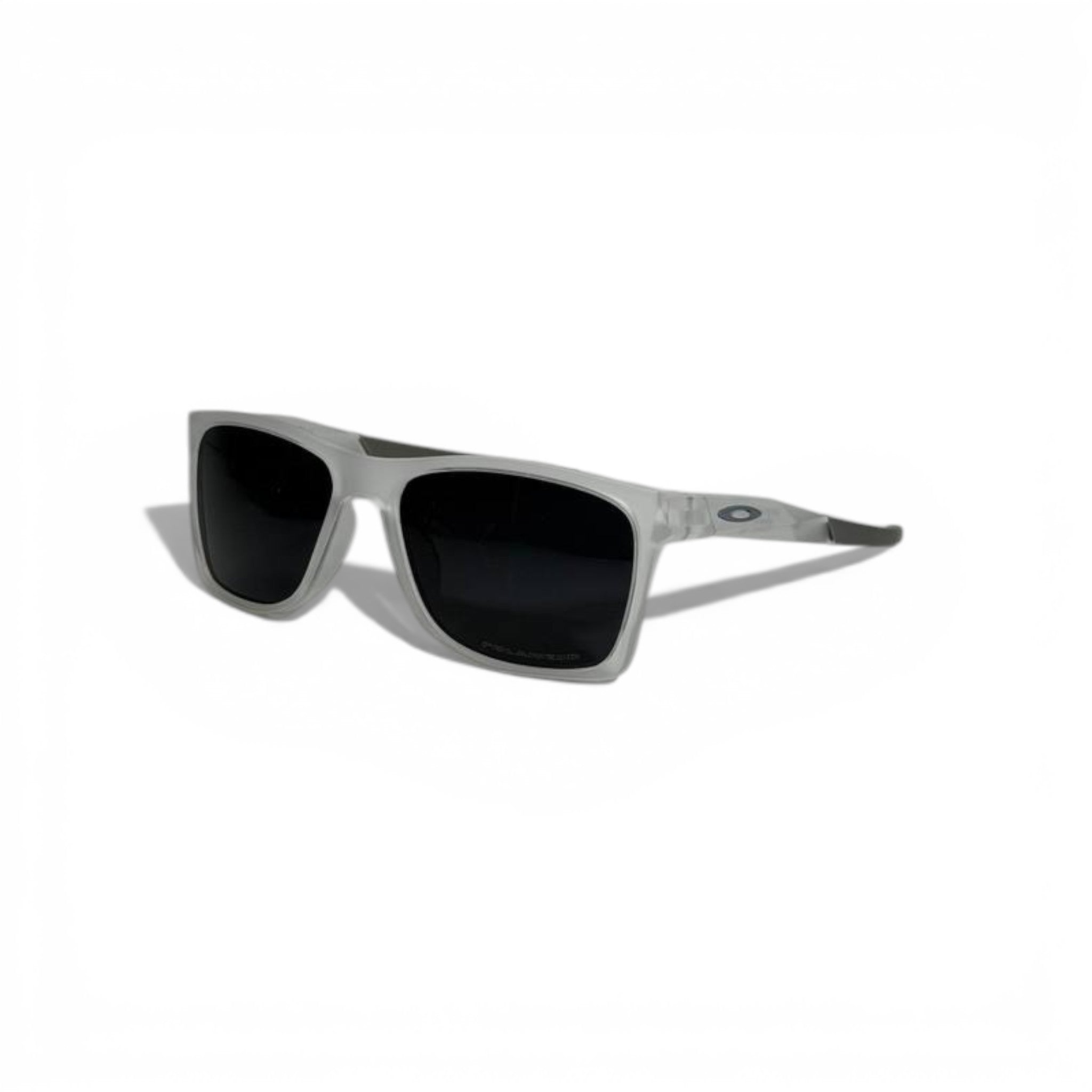 🕶️ OAKLEY Matte Grey Square Sunglasses – Black Lenses | Sport & Lifestyle Eyewear 🕶️