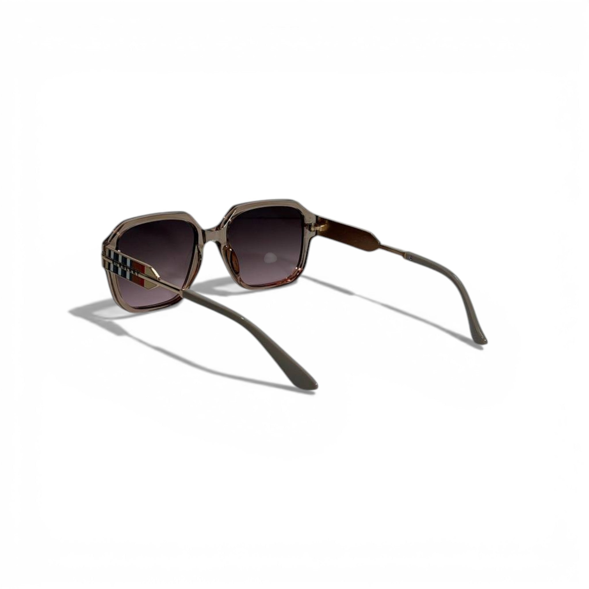 🤍 BURBERRY Oversized Square Sunglasses – Nude Frame & Gradient Lenses | Luxury Designer Eyewear 🤍