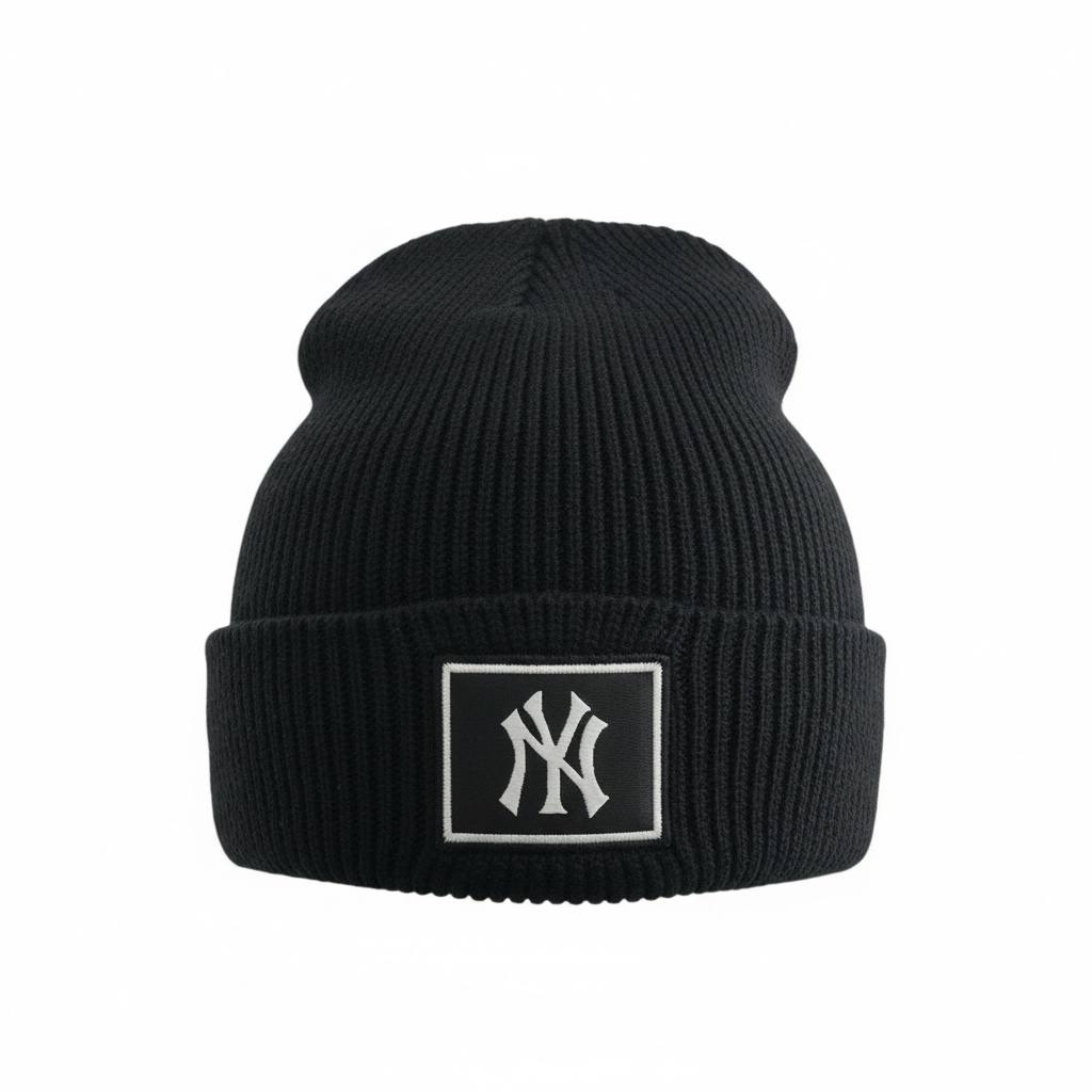 🧢 New York Yankees Ribbed Knit Beanie – Classic Winter Streetwear 🖤⚾