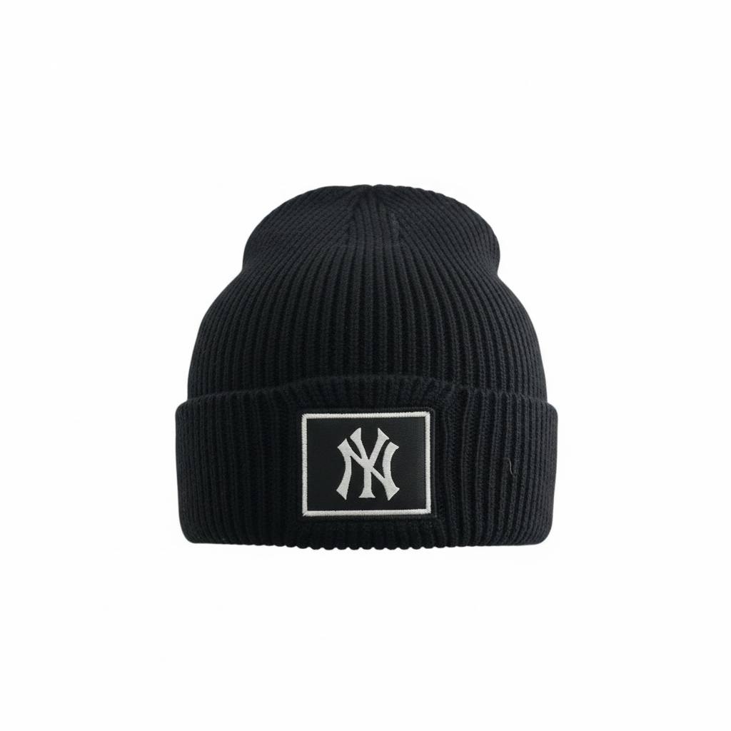 🧢 New York Yankees Ribbed Knit Beanie – Classic Winter Streetwear 🖤⚾