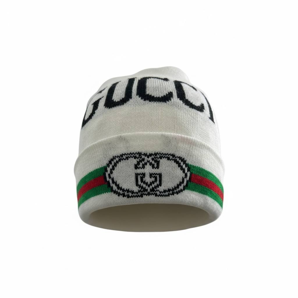 🧢 Gucci White Logo Knit Beanie – Clean Luxury Winter Essential 🤍❄️✨