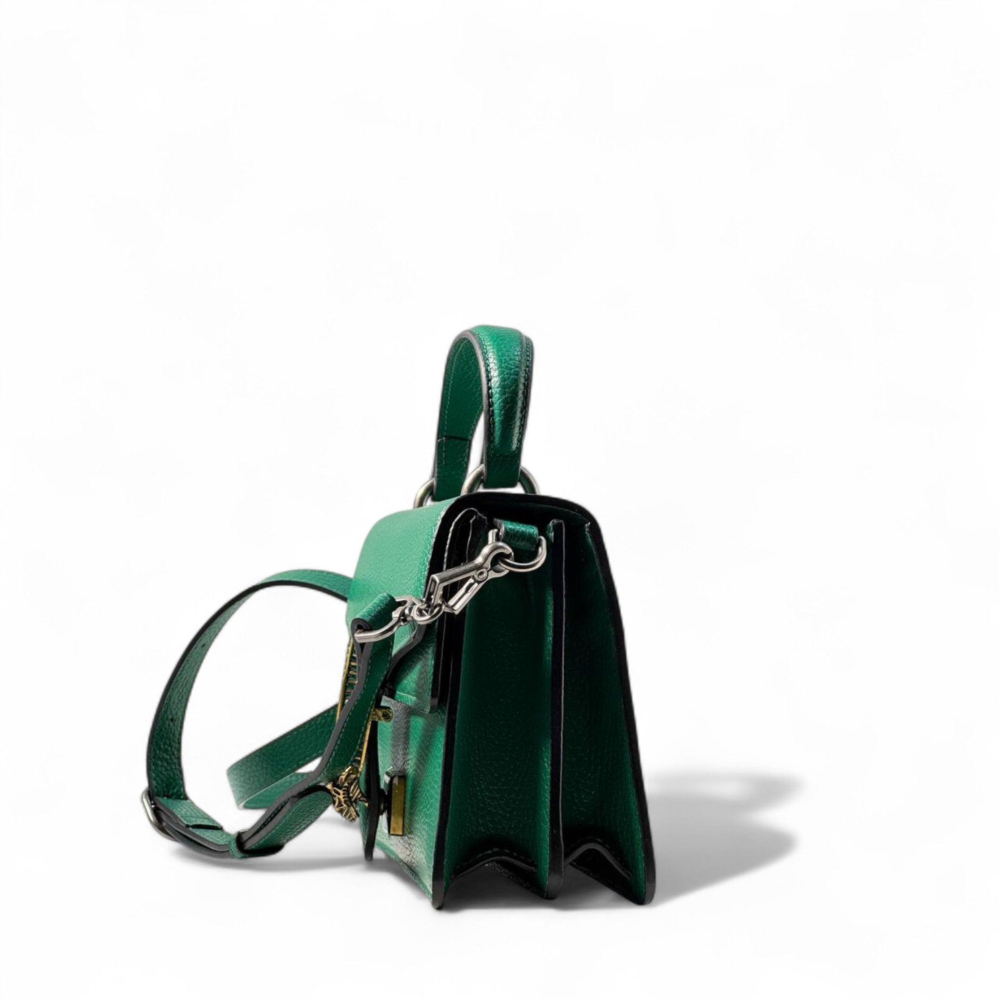 Gucci Dionysus Green Mini Bag 💚🐅 – Bold Color, Timeless Power