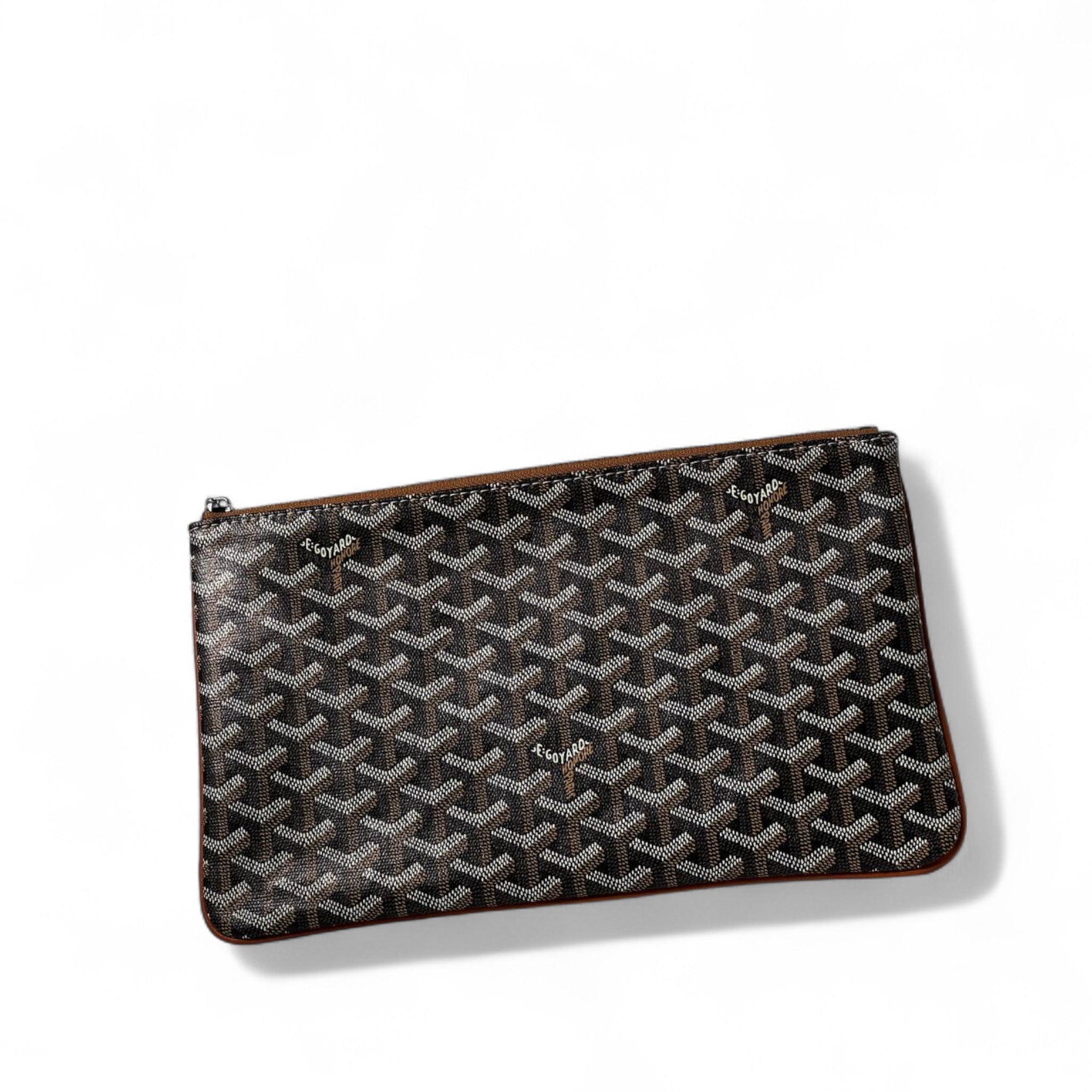 Goyard Black Chevron Pouch – Signature Zipper Clutch 🖤✨