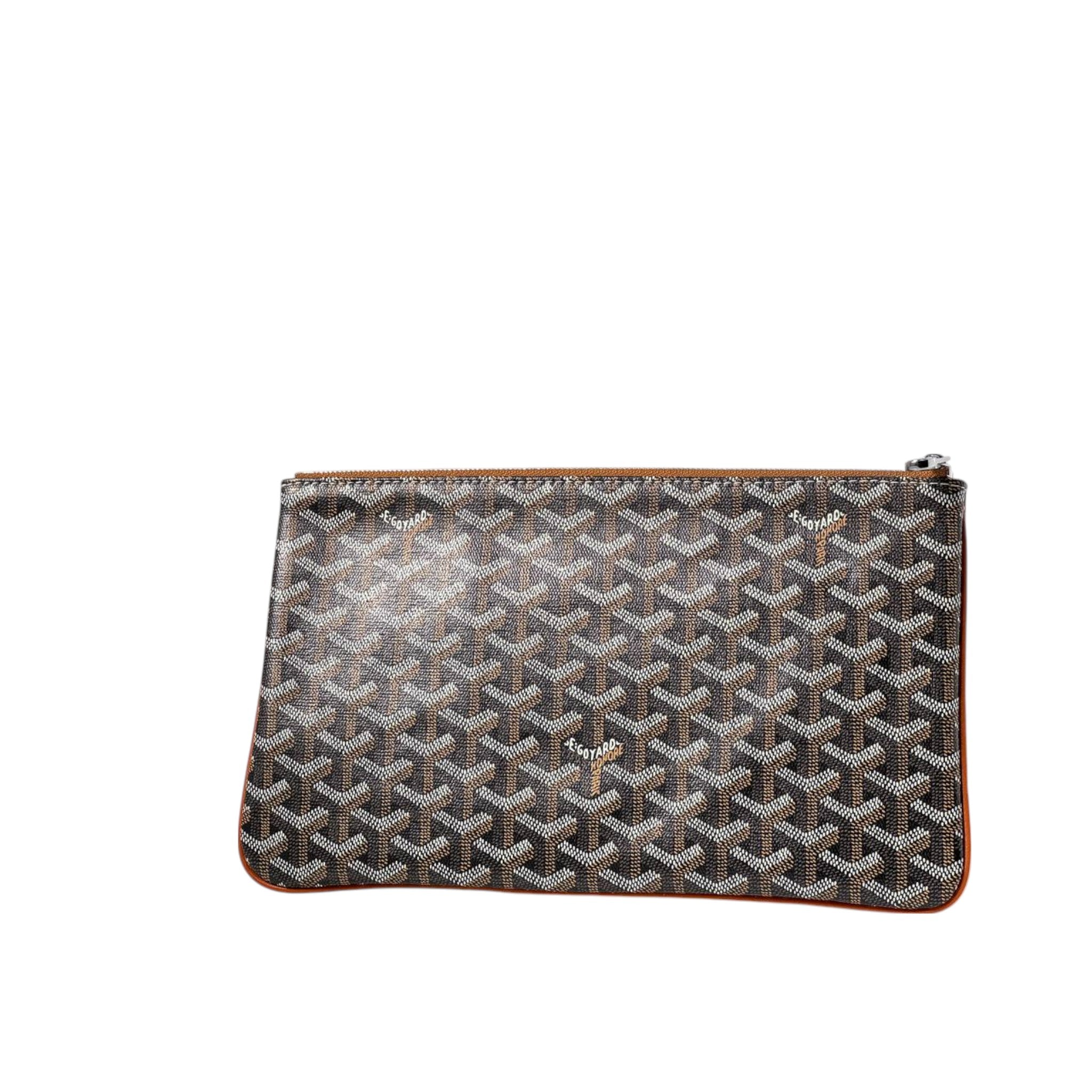 Goyard Black Chevron Pouch – Signature Zipper Clutch 🖤✨