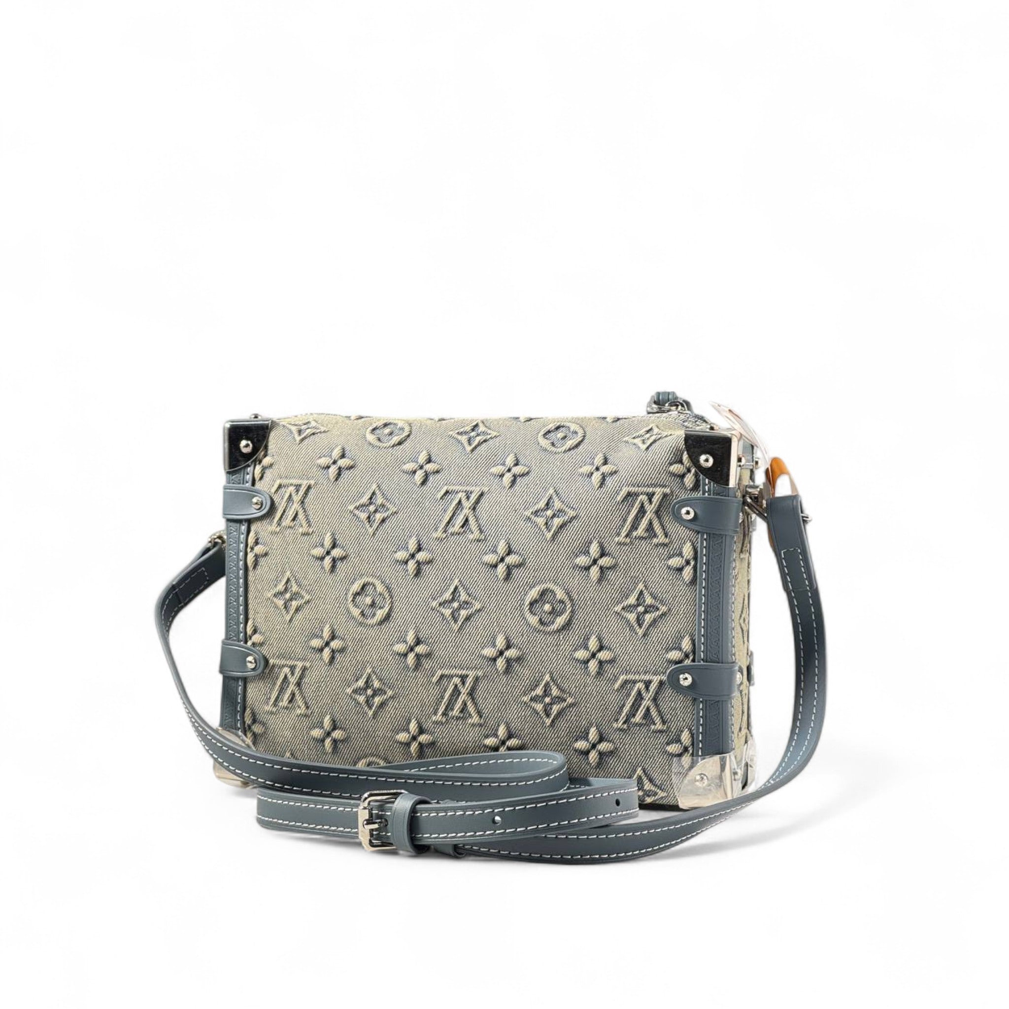 Louis Vuitton Monogram Soft Trunk โ Washed Beige Denim & Blue Leather ๐ผ๐