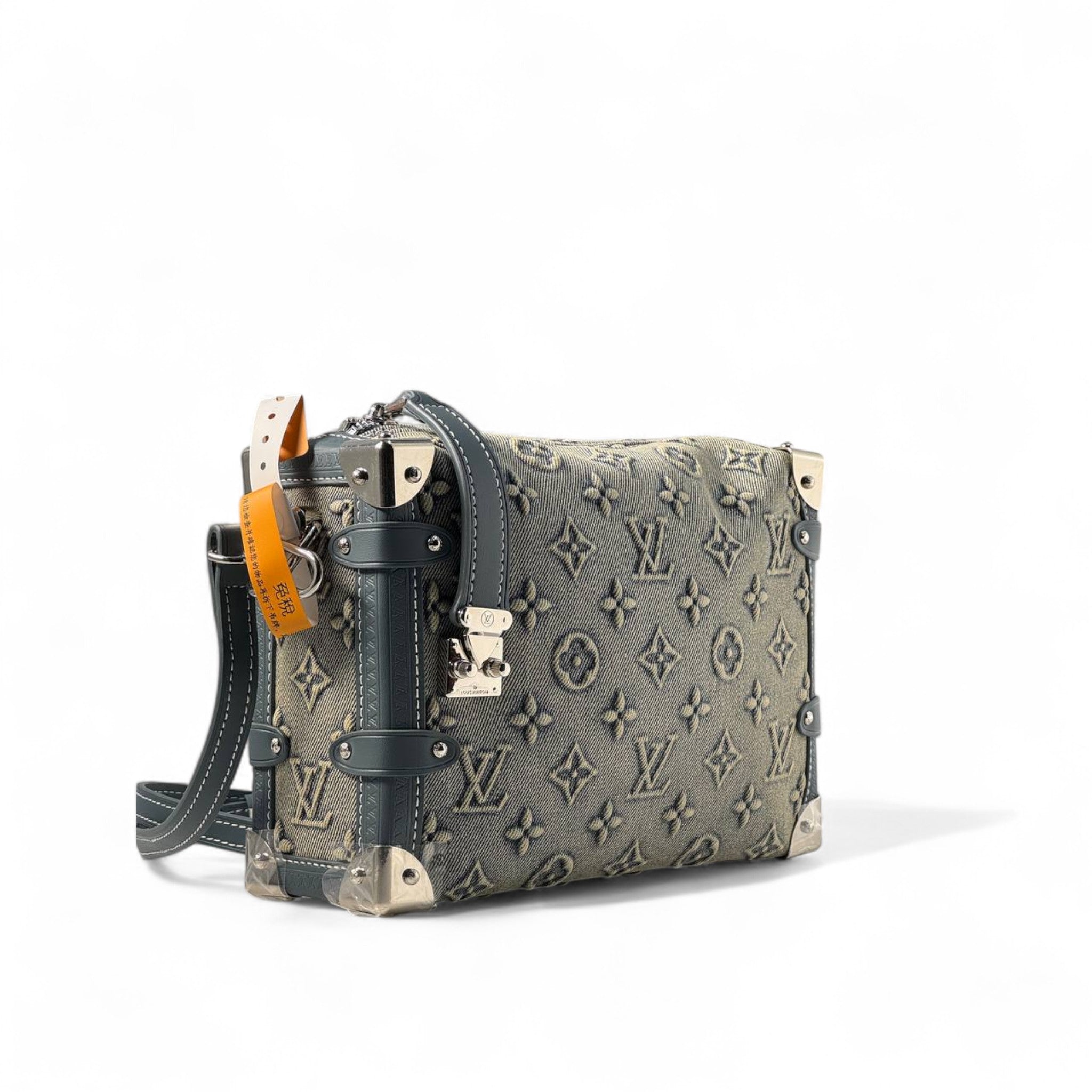 Louis Vuitton Monogram Soft Trunk โ Washed Beige Denim & Blue Leather ๐ผ๐