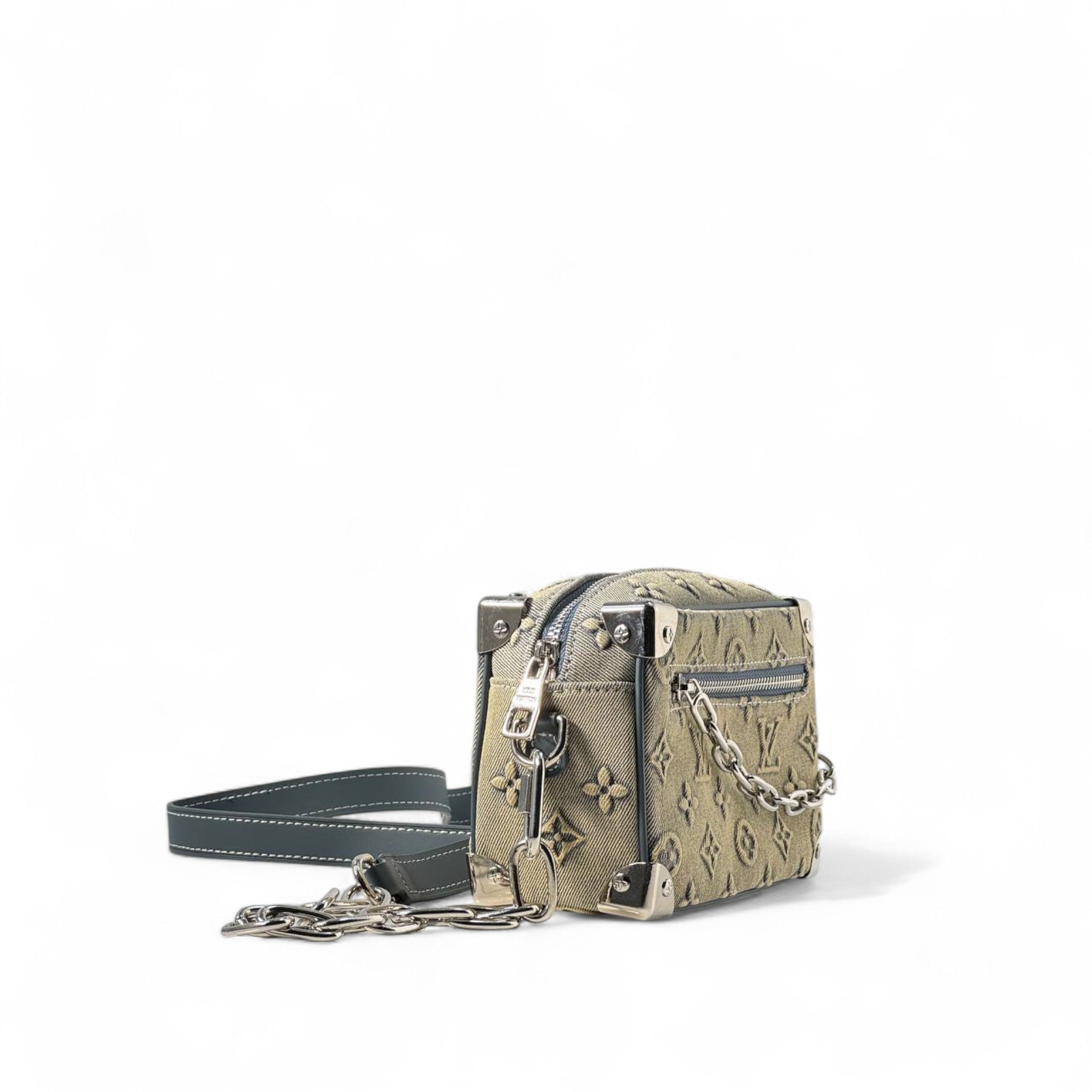 Louis Vuitton Mini Soft Trunk – Beige Monogram Denim with Chain Accent 🤍🧳