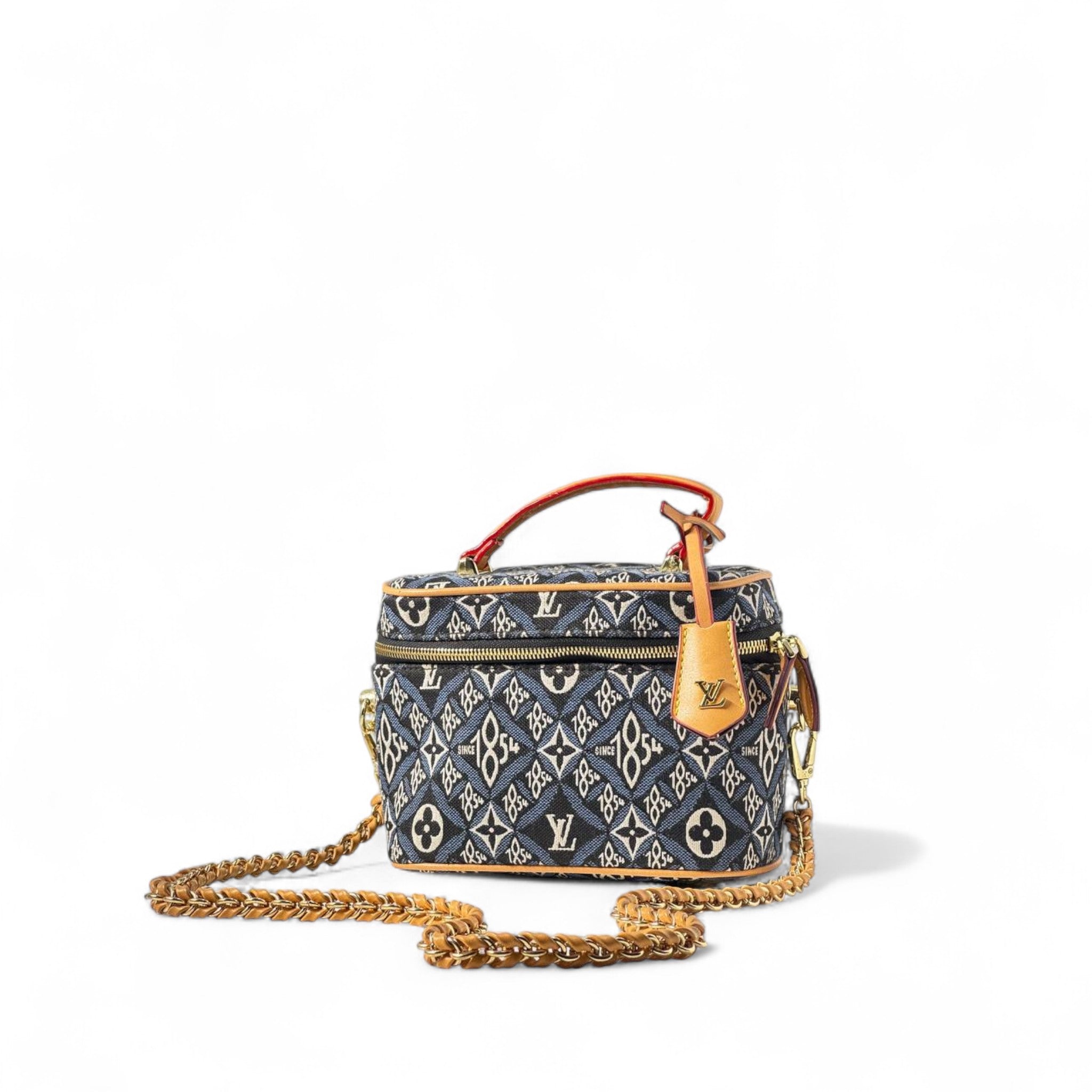 Louis Vuitton Vanity PM – Denim Jacquard Gold Chain 💙✨