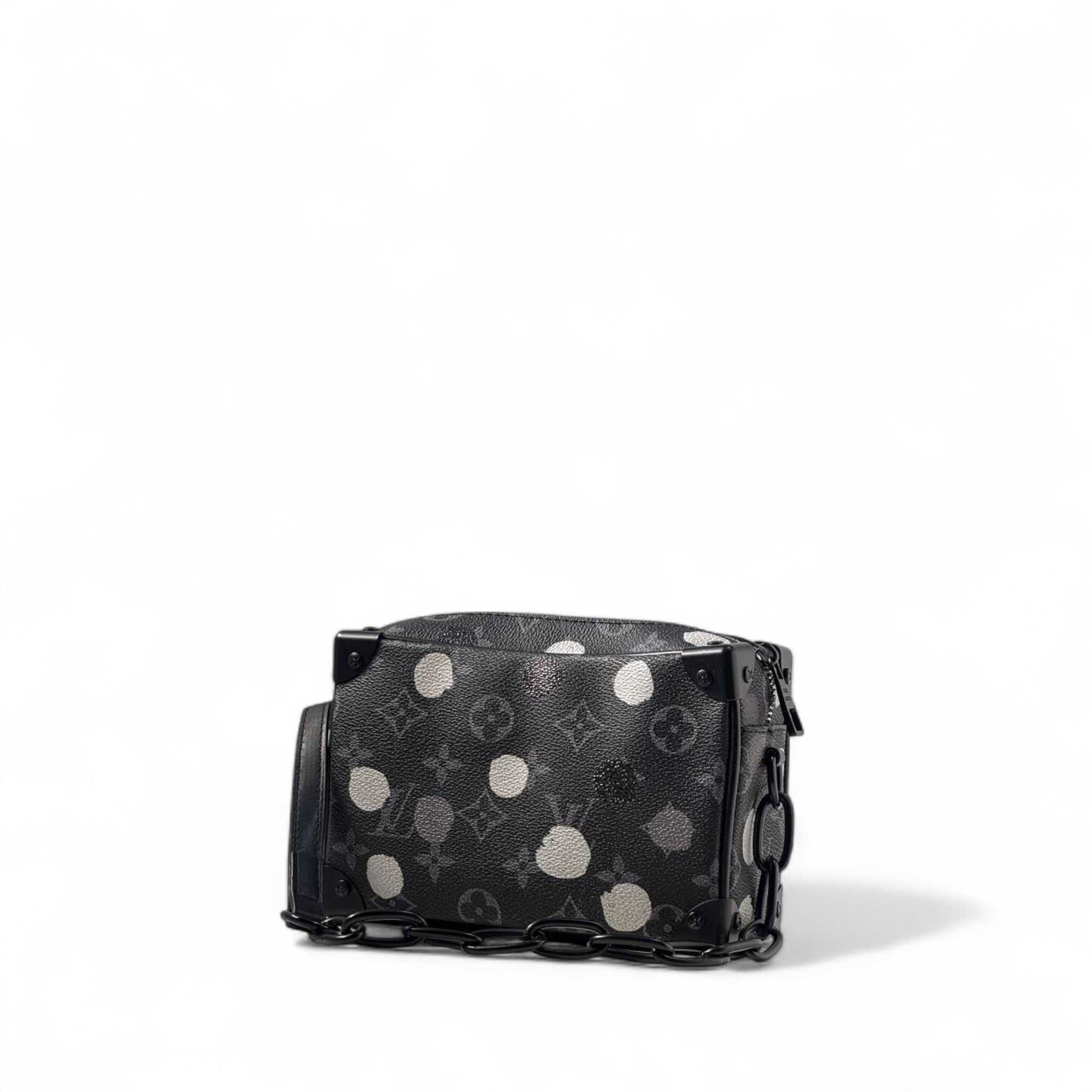 Louis Vuitton Soft Trunk – Polka Dot Monogram Edition 🎨🖤