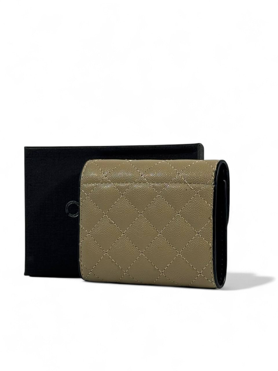 🤎 Chanel Quilted Beige Caviar Leather Wallet – Timeless Elegance