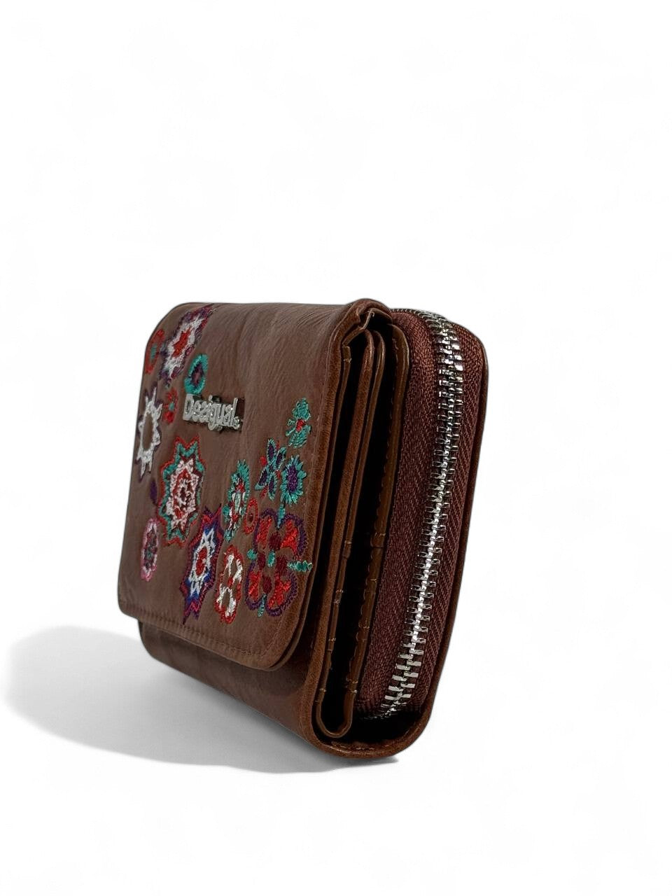 🌿 Desigual Brown Embroidered Floral Wallet – Earthy Boho Elegance