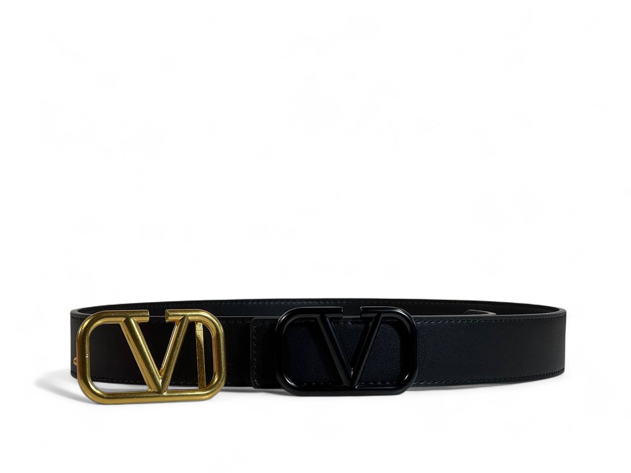 Valentino Garavani Belt Set 🖤✨ | 115 cm • Gold & Black “V” Buckles • Signature Red Gift Box