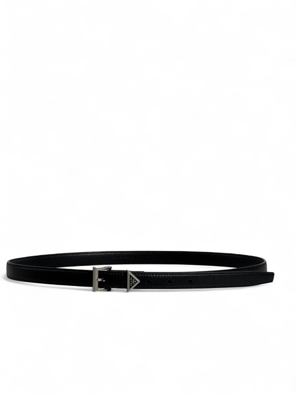 ✨ Prada Triangle Logo Leather Belt 🖤 Black — 110 cm | Sleek Luxury Statement