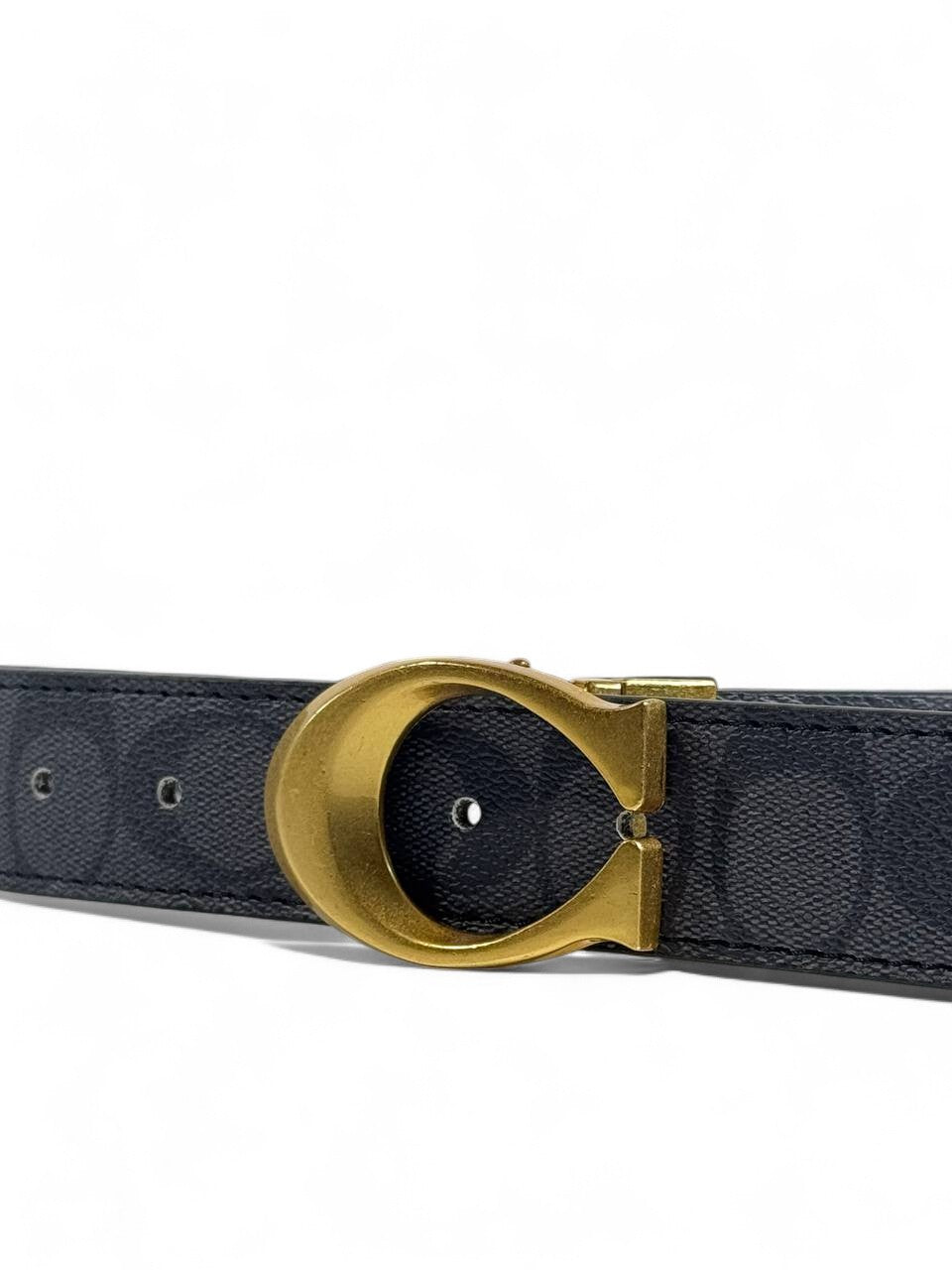 Luxury Double-Face Coach Belt 🖤✨ | Black Signature with Gold Buckle – 110 cm