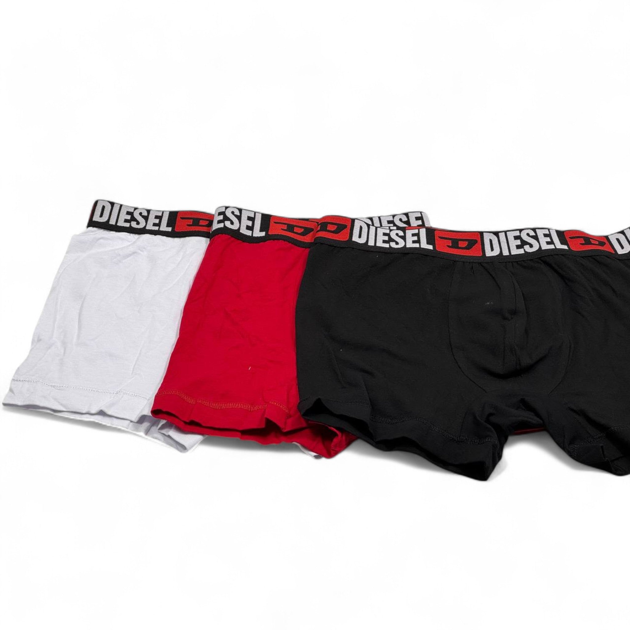 🩳 Diesel Men’s Boxer Set – 3-Pack Core Logo Edition (White, Red, Black) 🔥
