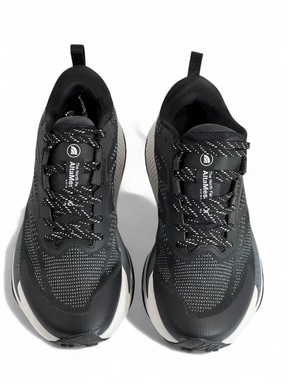 ⚫ The North Face Black & White Trail Sneakers – Performance Outdoor Running Shoes 🏞️