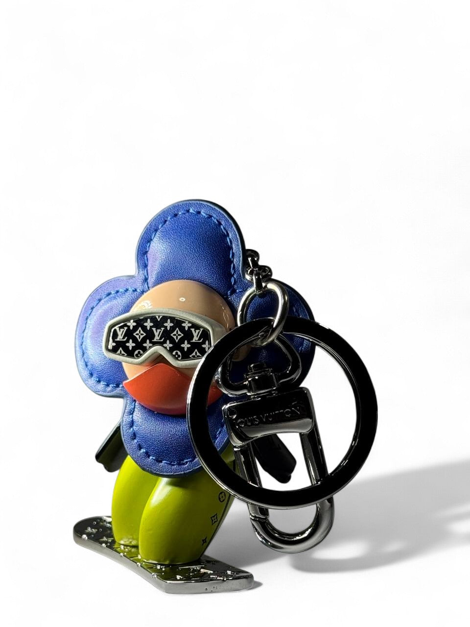 🏂 Louis Vuitton Vivienne Snowboard Keychain – Limited Edition Winter Charm 🔑❄️