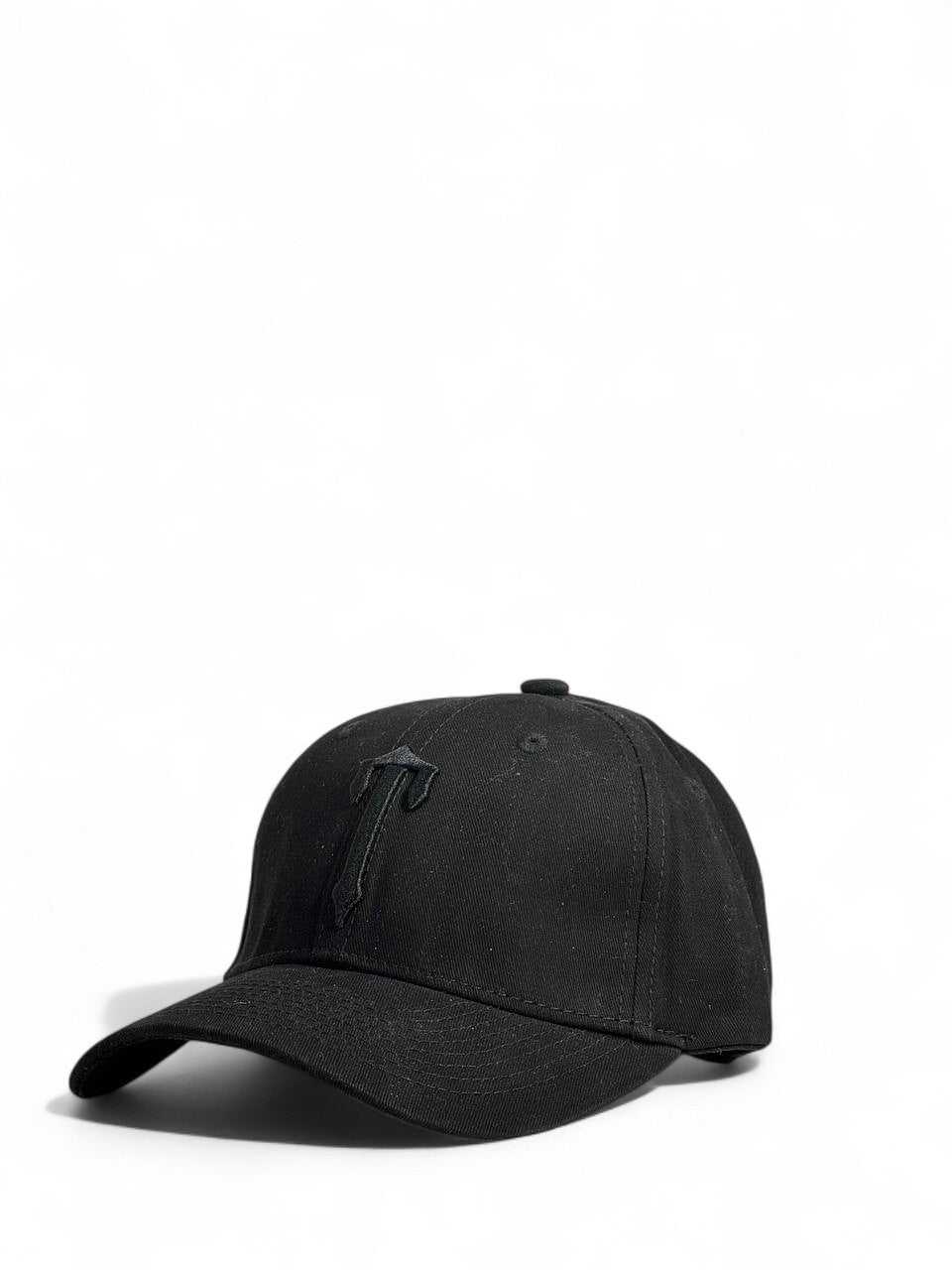 🔥 Trapstar Black Cap – Signature Streetwear Hat 🖤✨